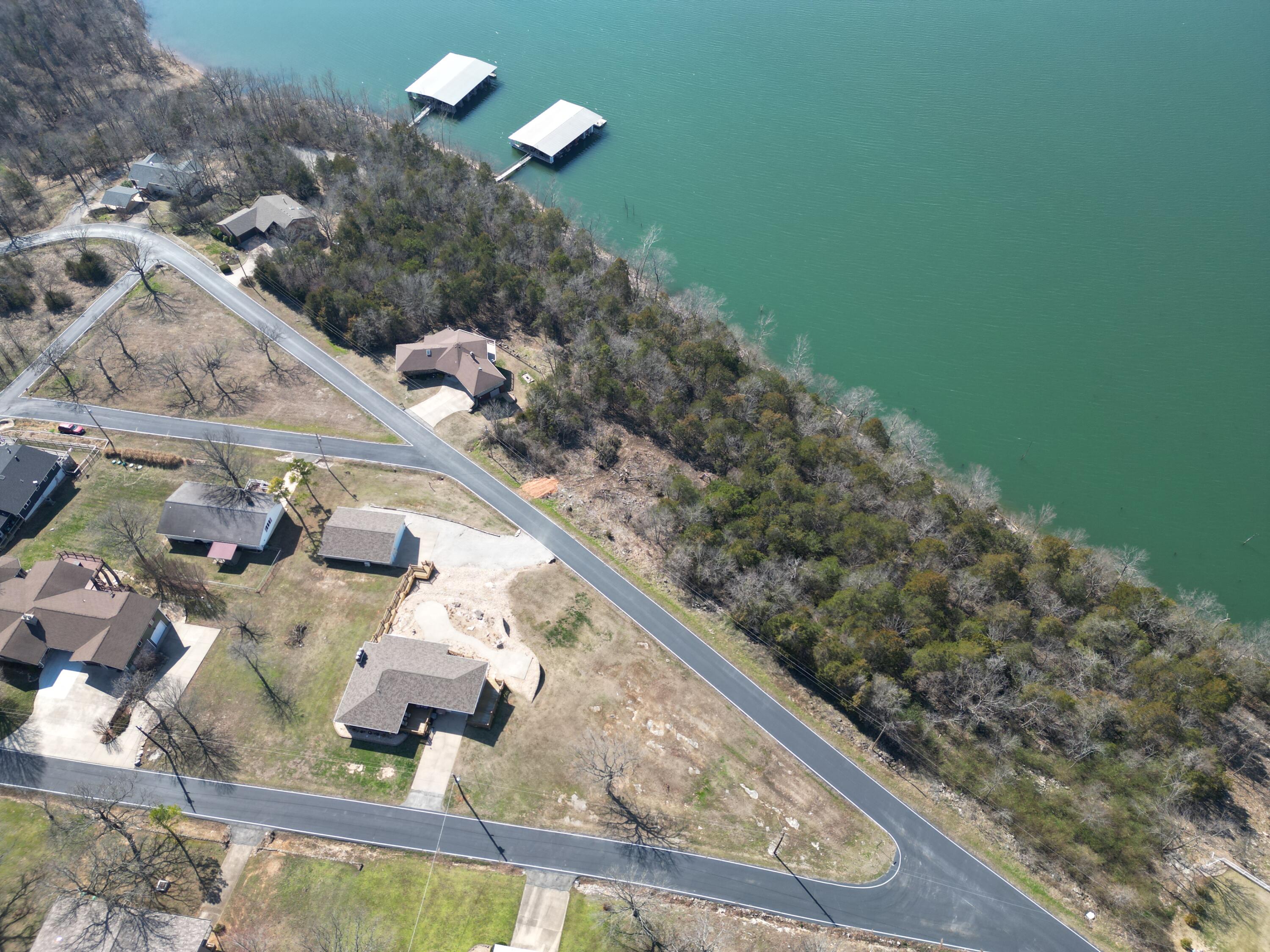 000 Briarcliff Drive Property Photo 9