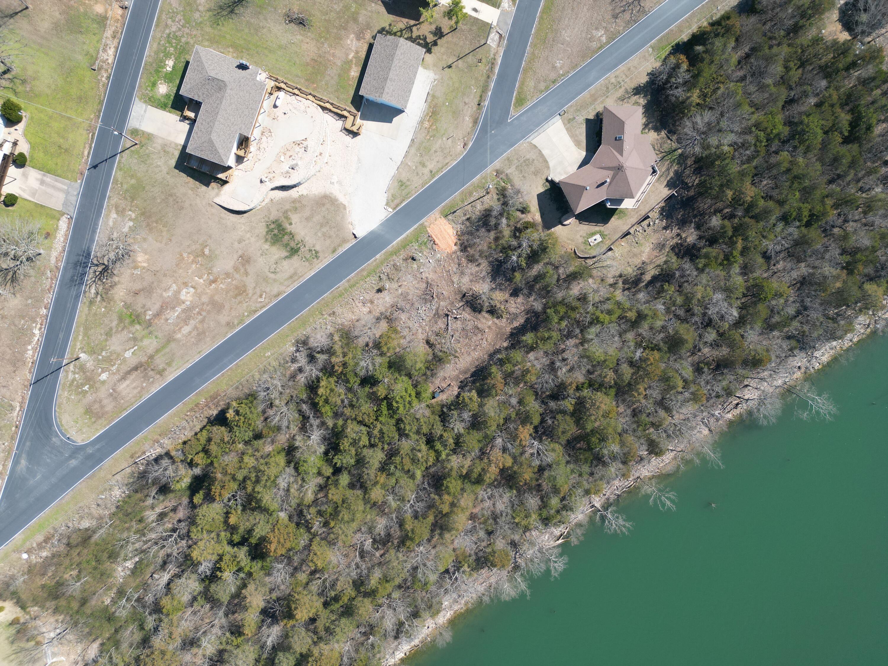 000 Briarcliff Drive Property Photo 13