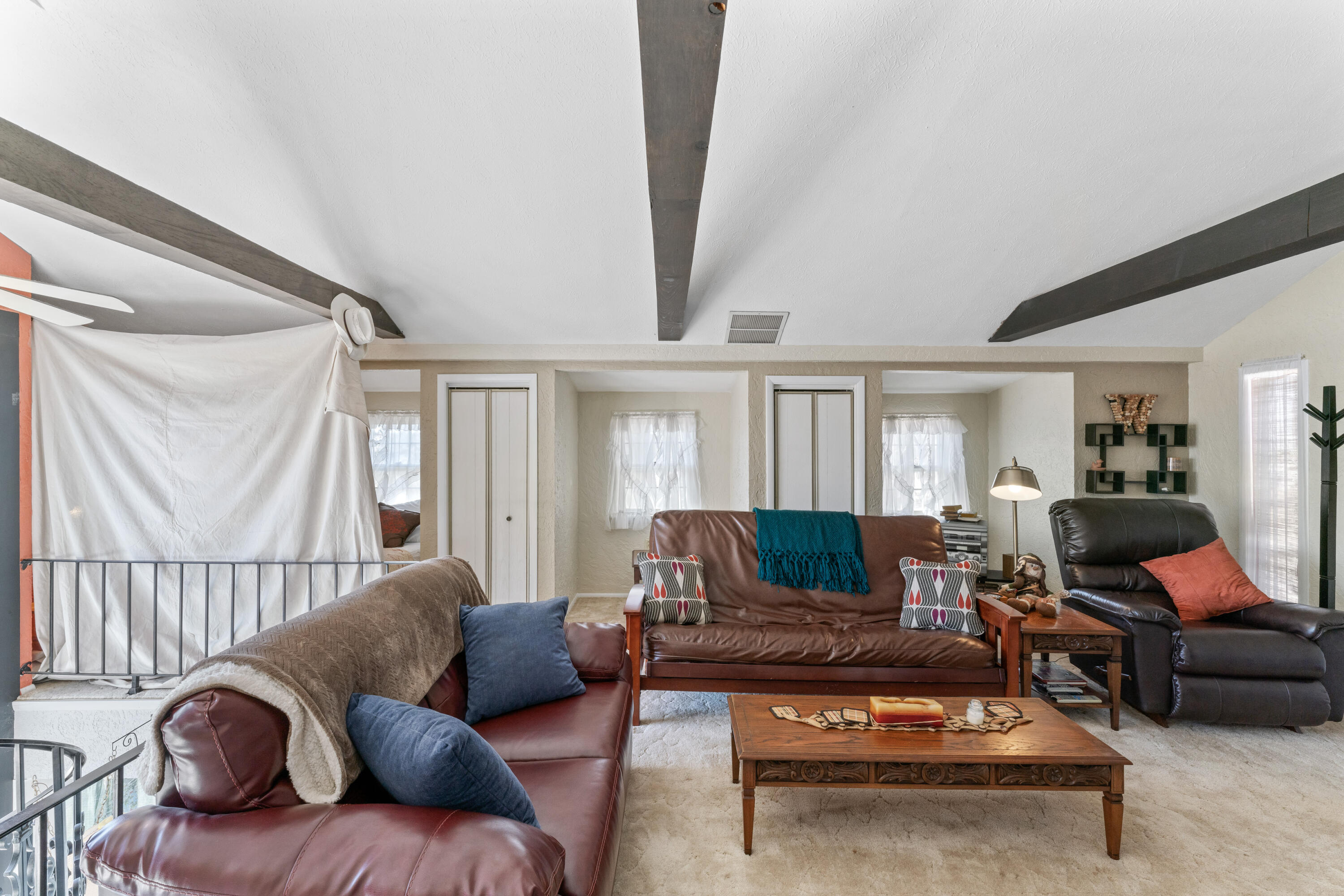 22740 Arrowhead Lane Property Photo 8
