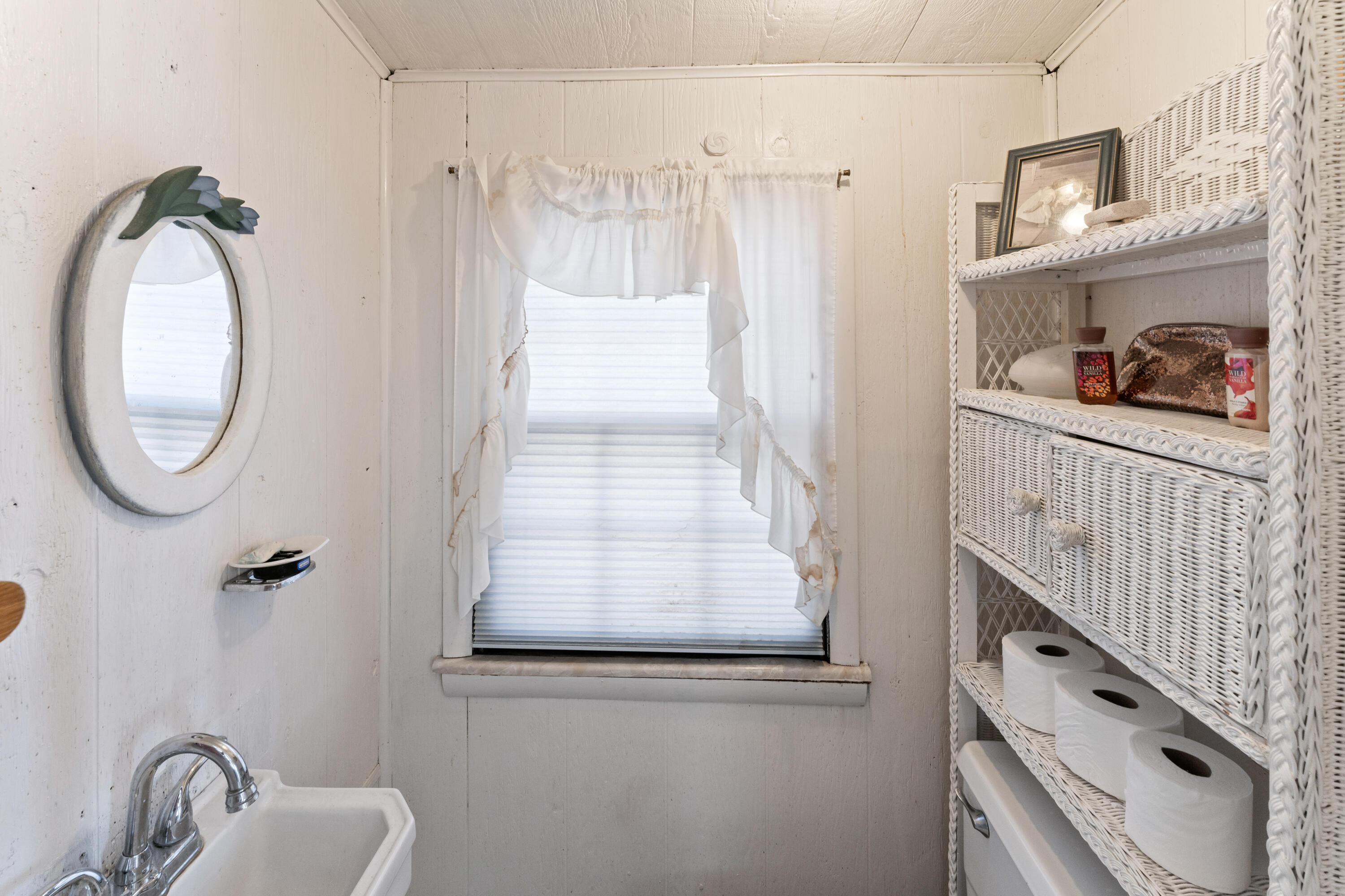 22740 Arrowhead Lane Property Photo 19