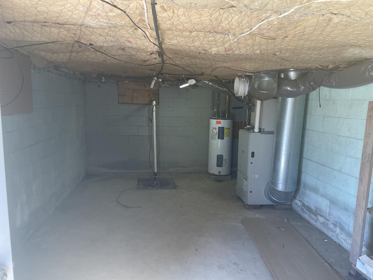 435 East 2nd Street Property Photo 41