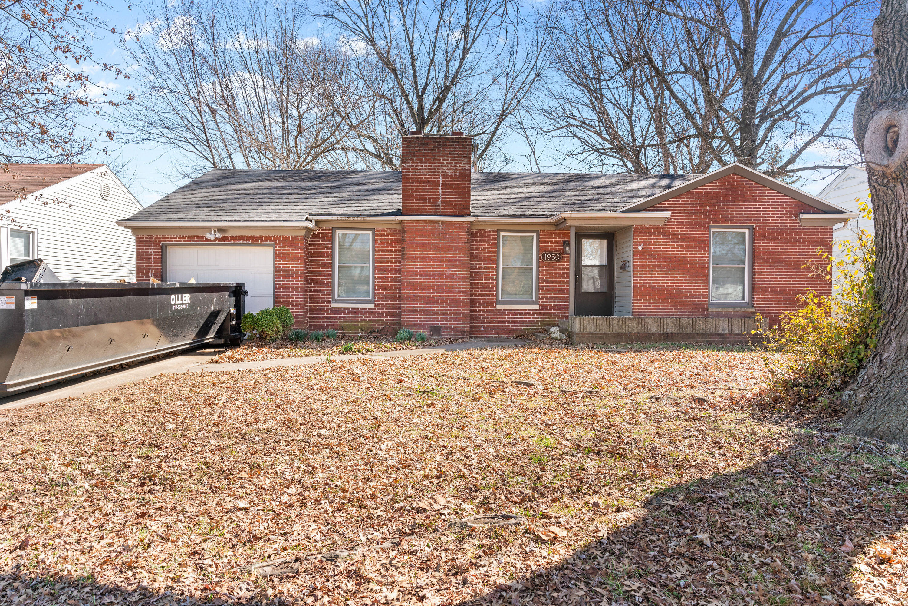 1950 South Pickwick Avenue Property Photo