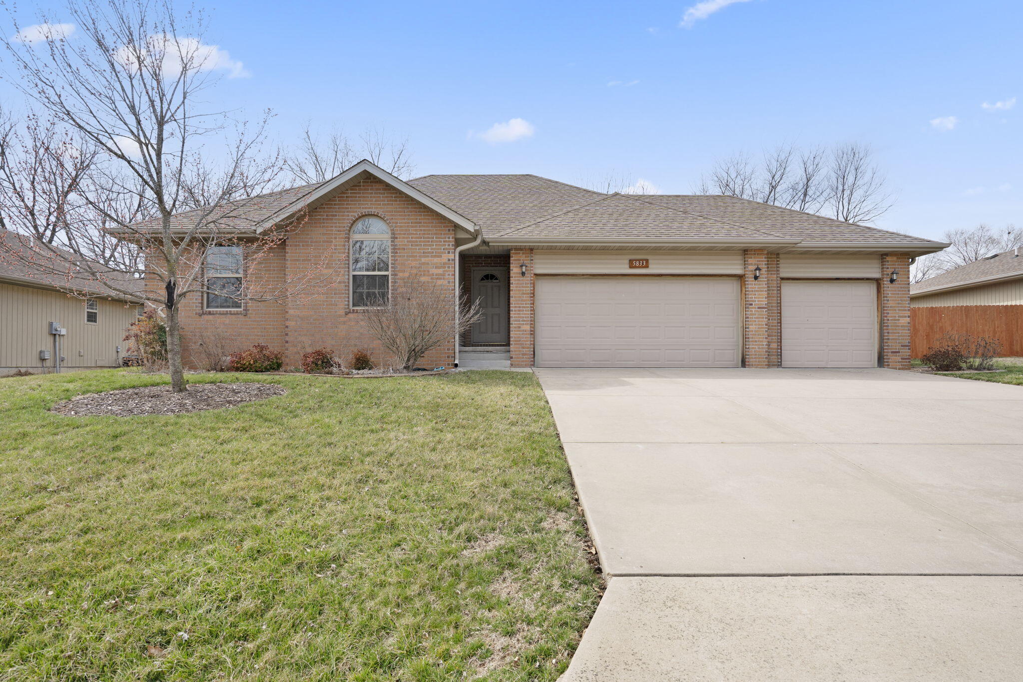 5833 Geranium Lane Property Photo