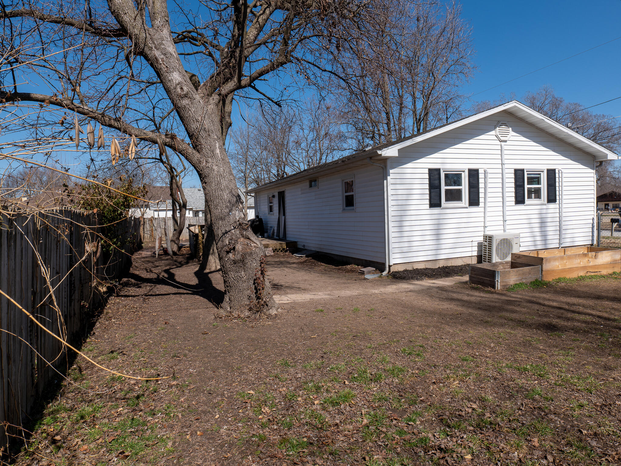 211 North Rechow Property Photo 14