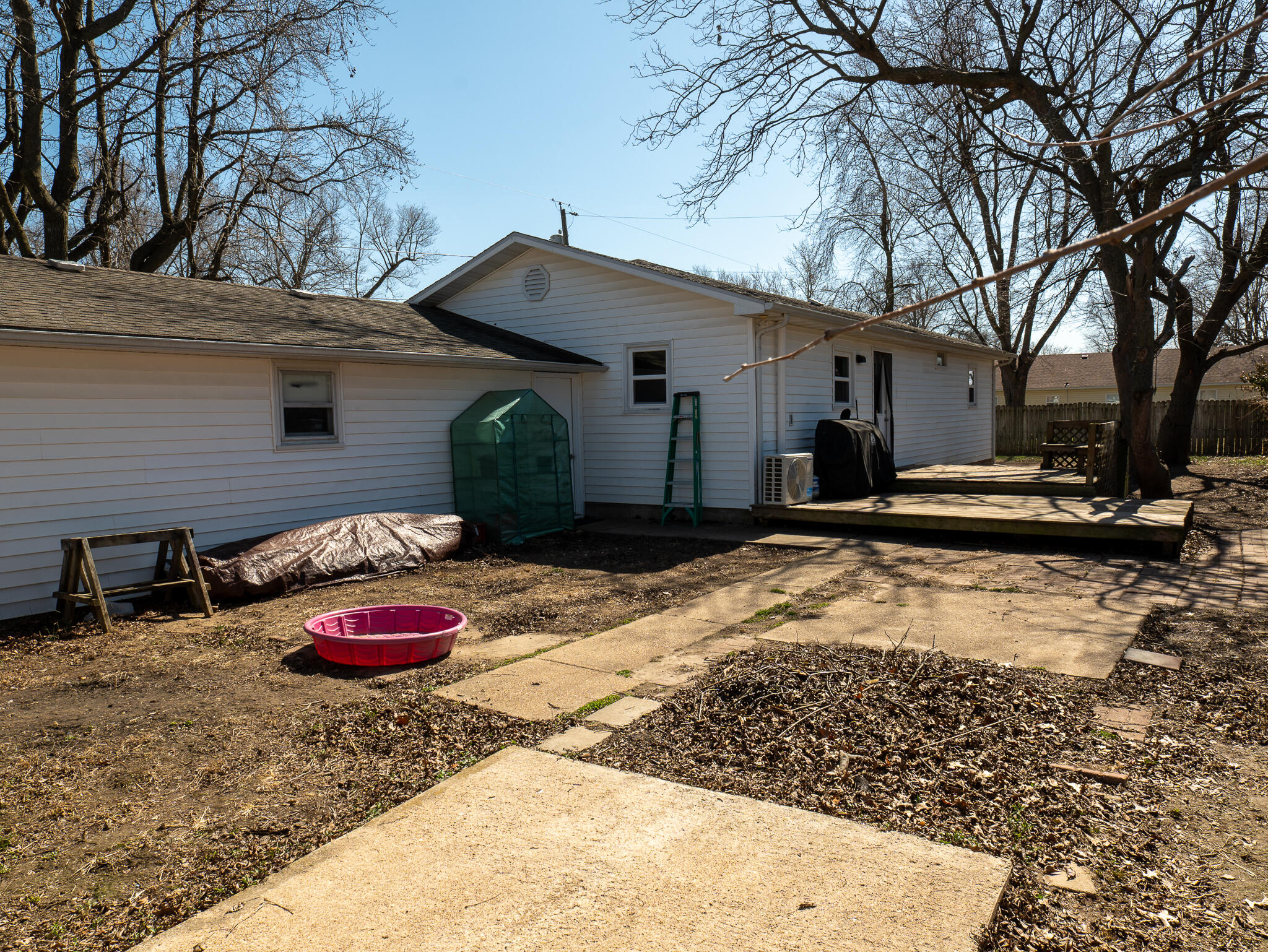 211 North Rechow Property Photo 17