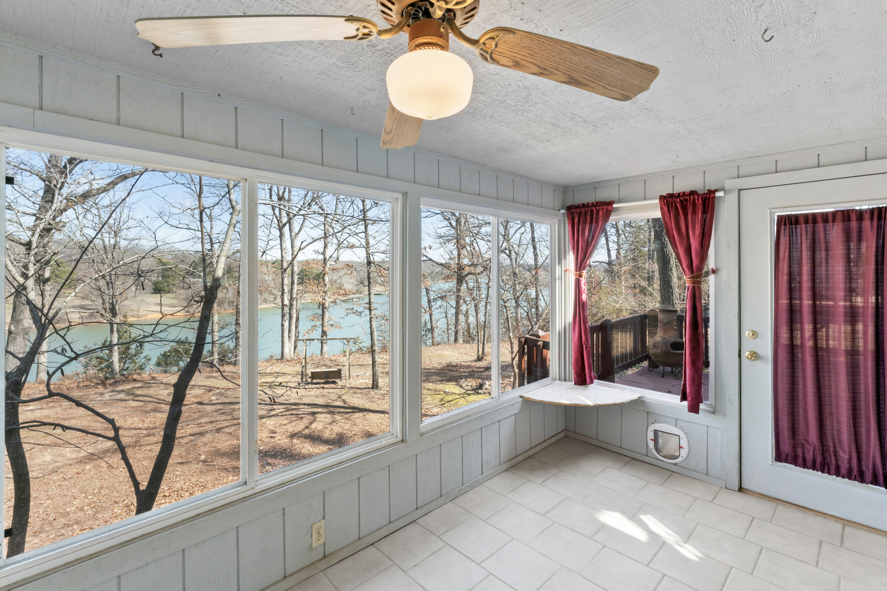 25906 Farm Road 1263 Property Photo 10