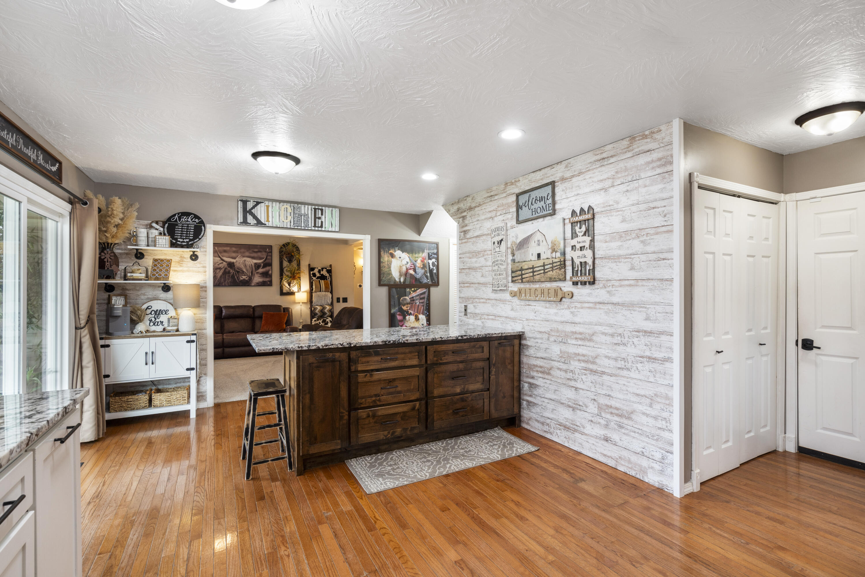 908 Bluegrass Street Property Photo 12