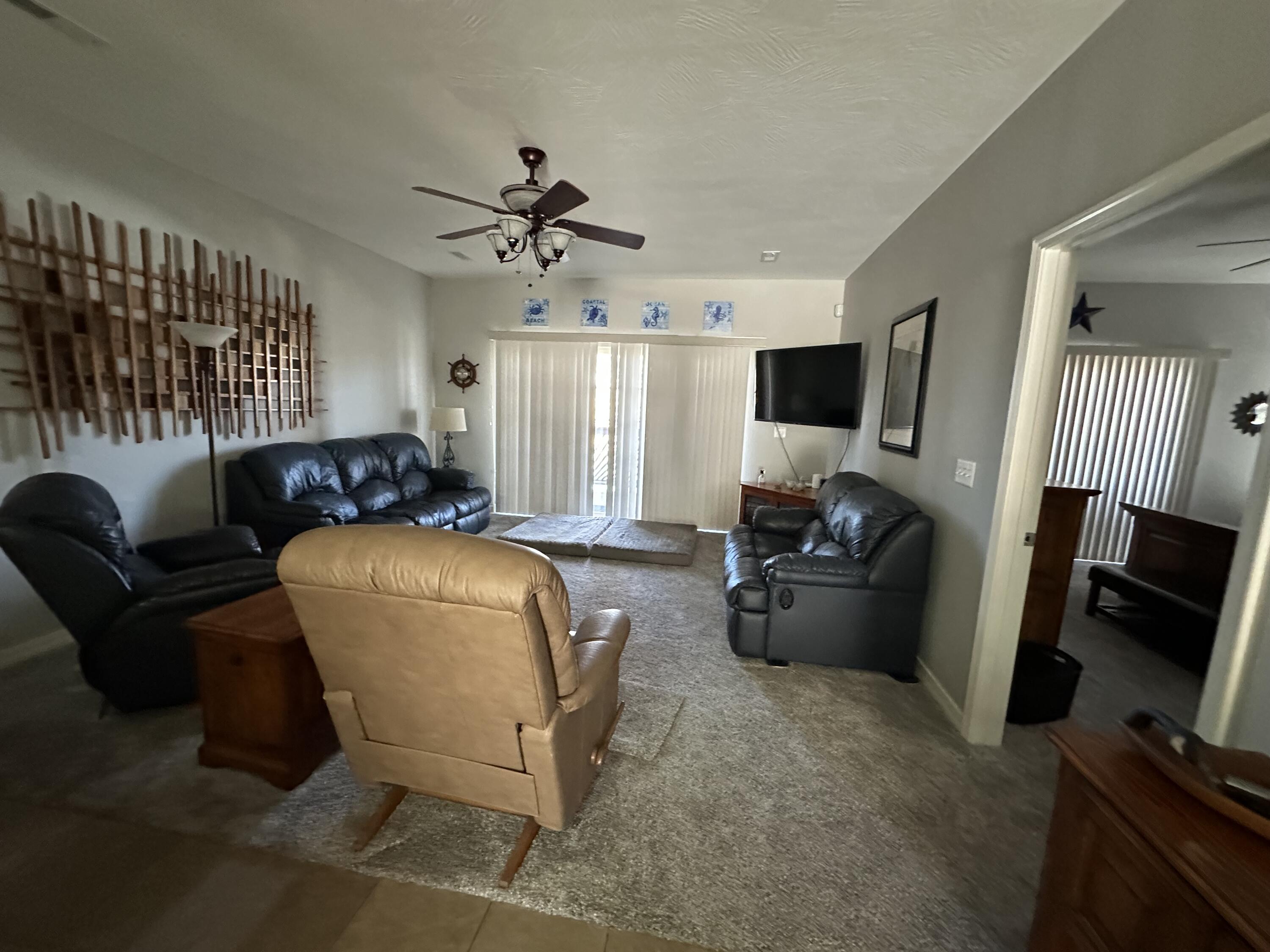 280 Tina Street Property Photo 4