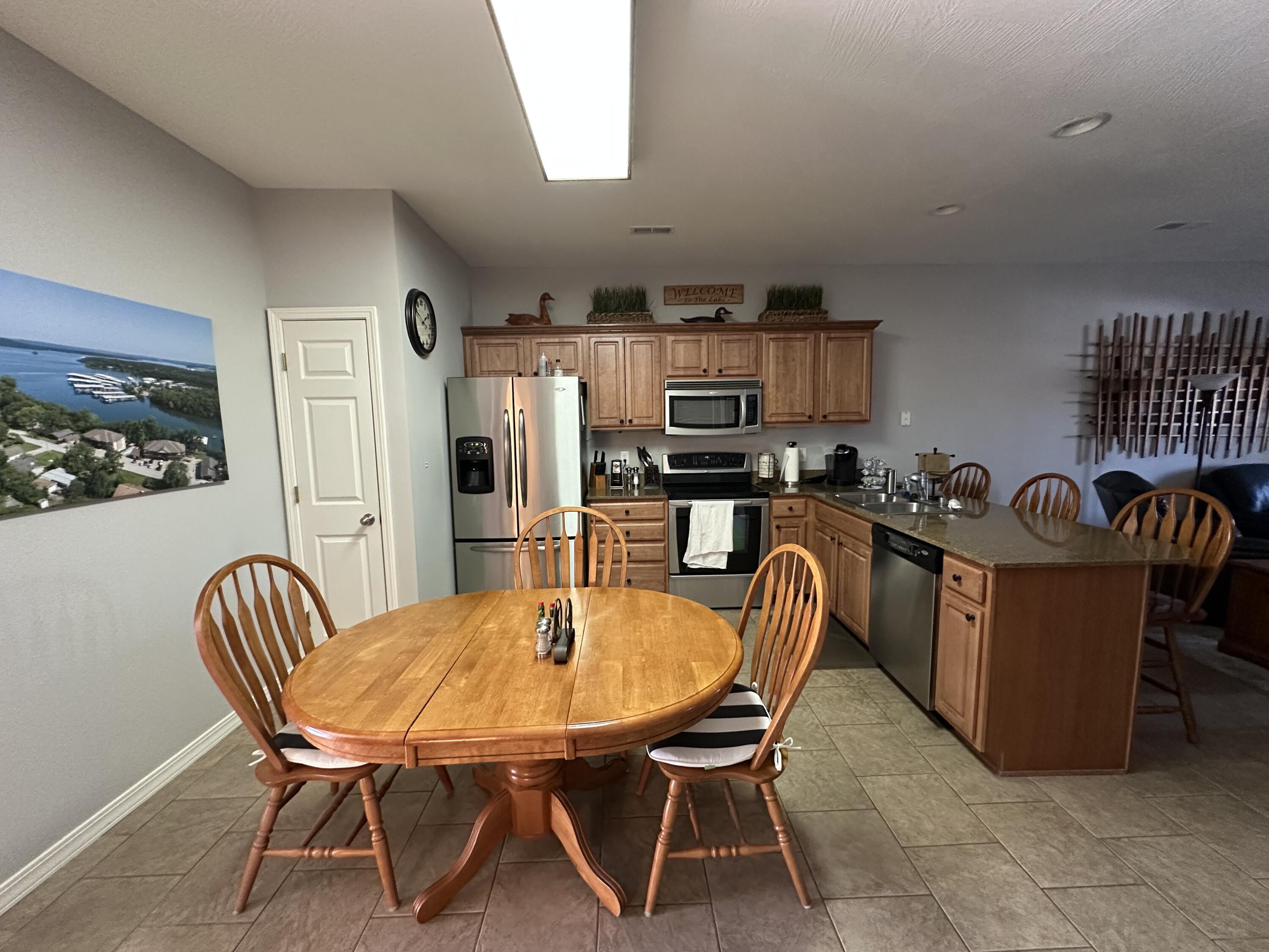 280 Tina Street Property Photo 6