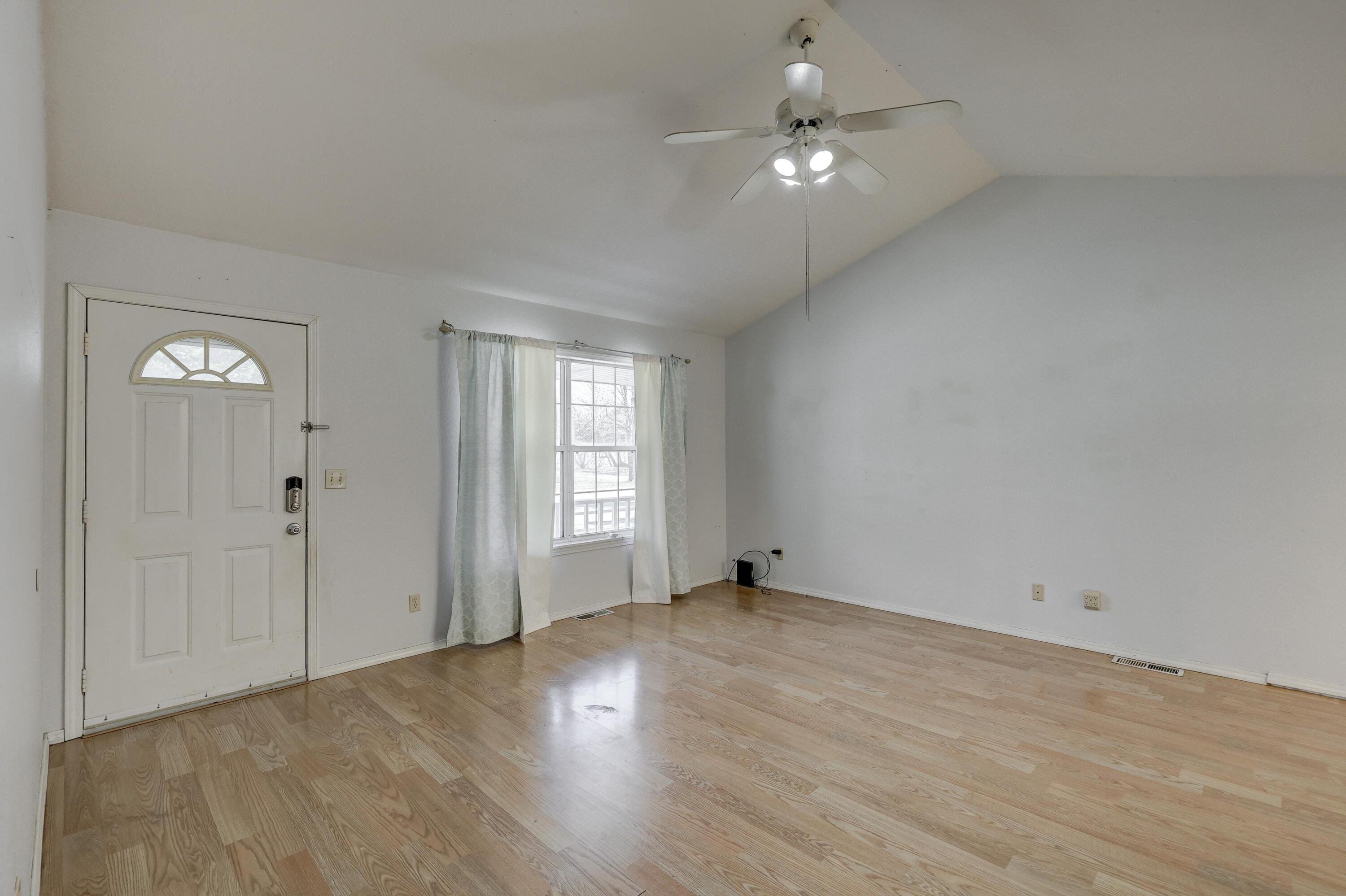 2218 West 17th Street Property Photo 7