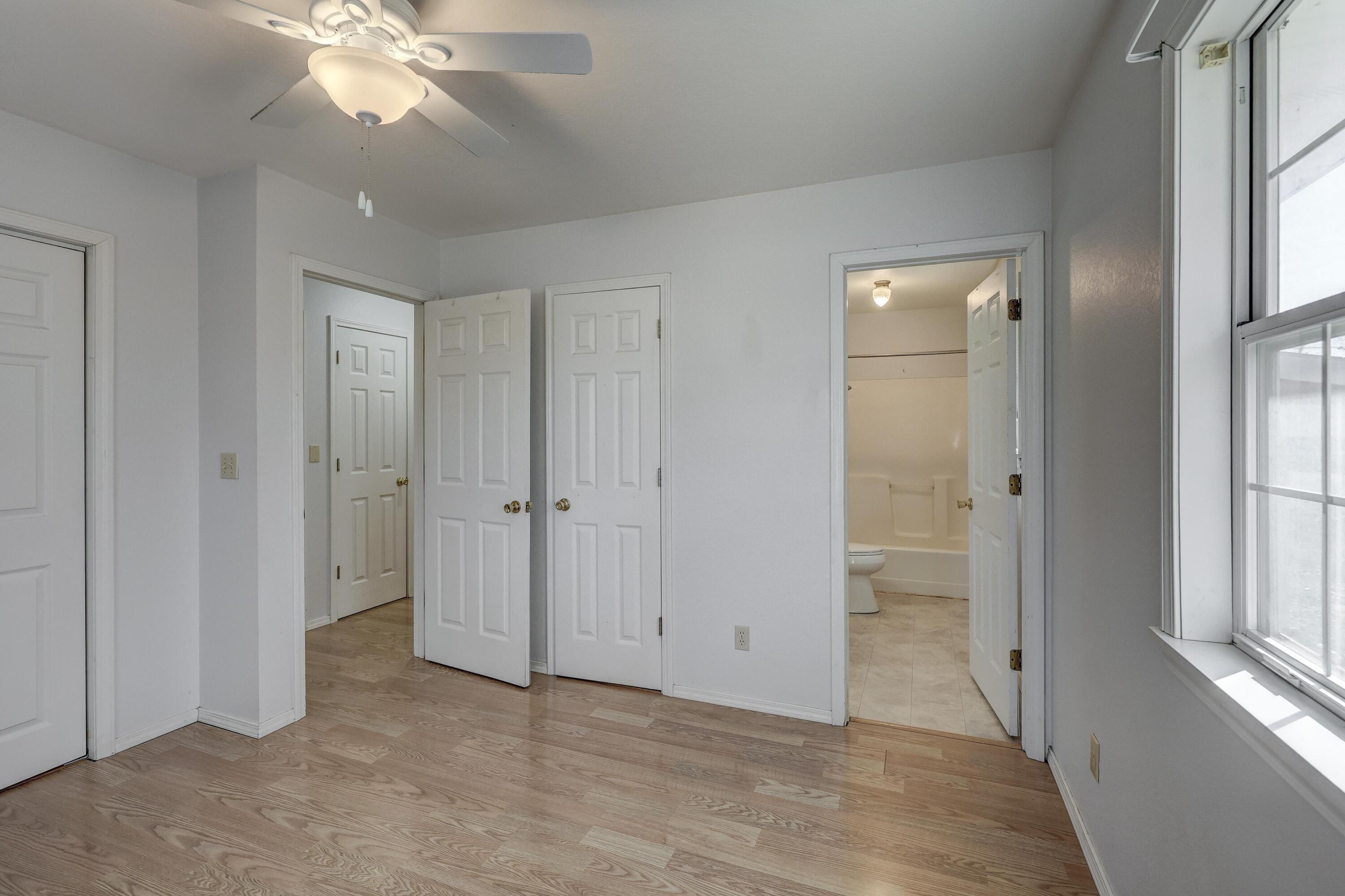 2218 West 17th Street Property Photo 25