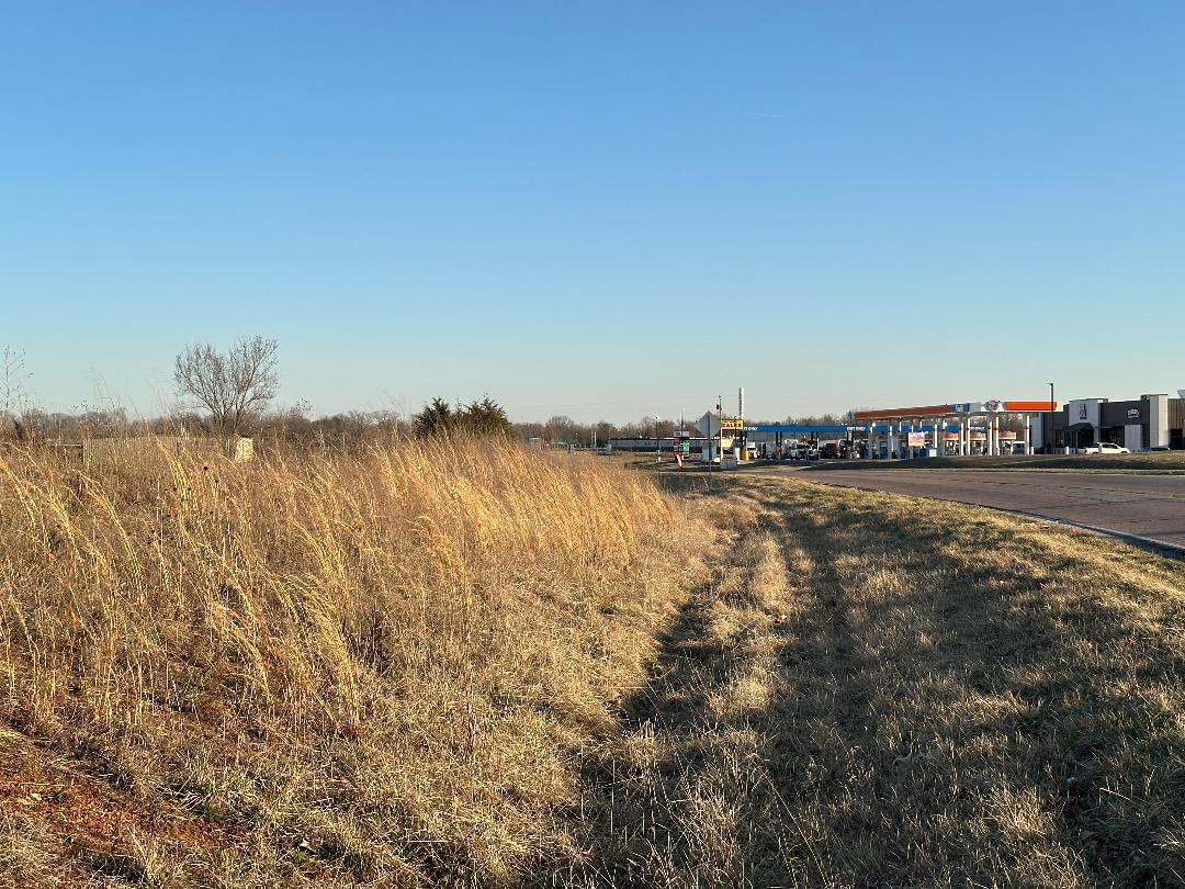 000 Hwy E Property Photo