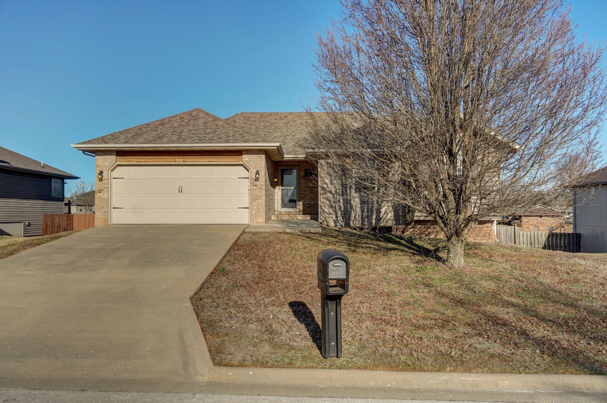 New Vista Real Estate Listings Main Image