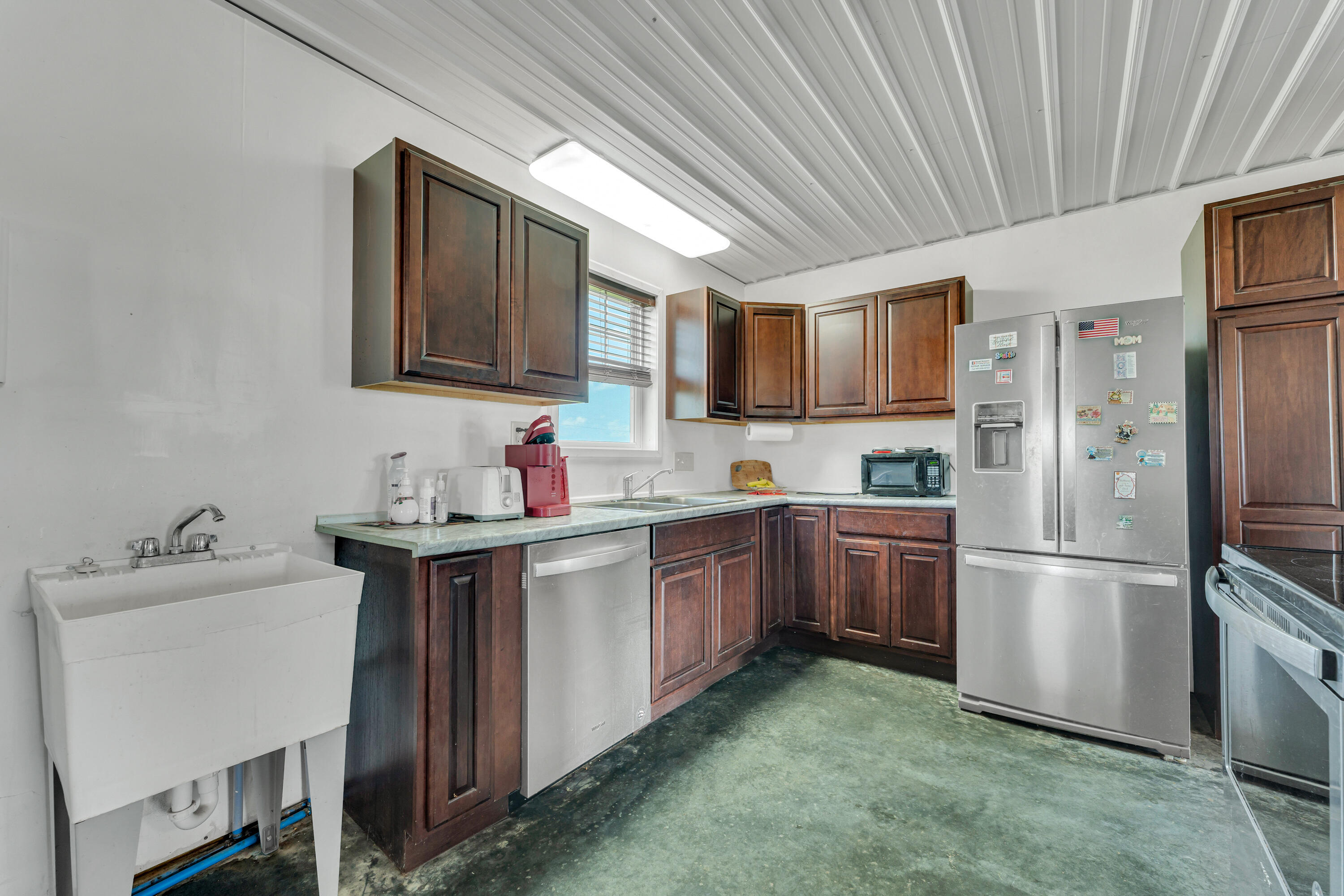 504 Brumback Road Property Photo 7