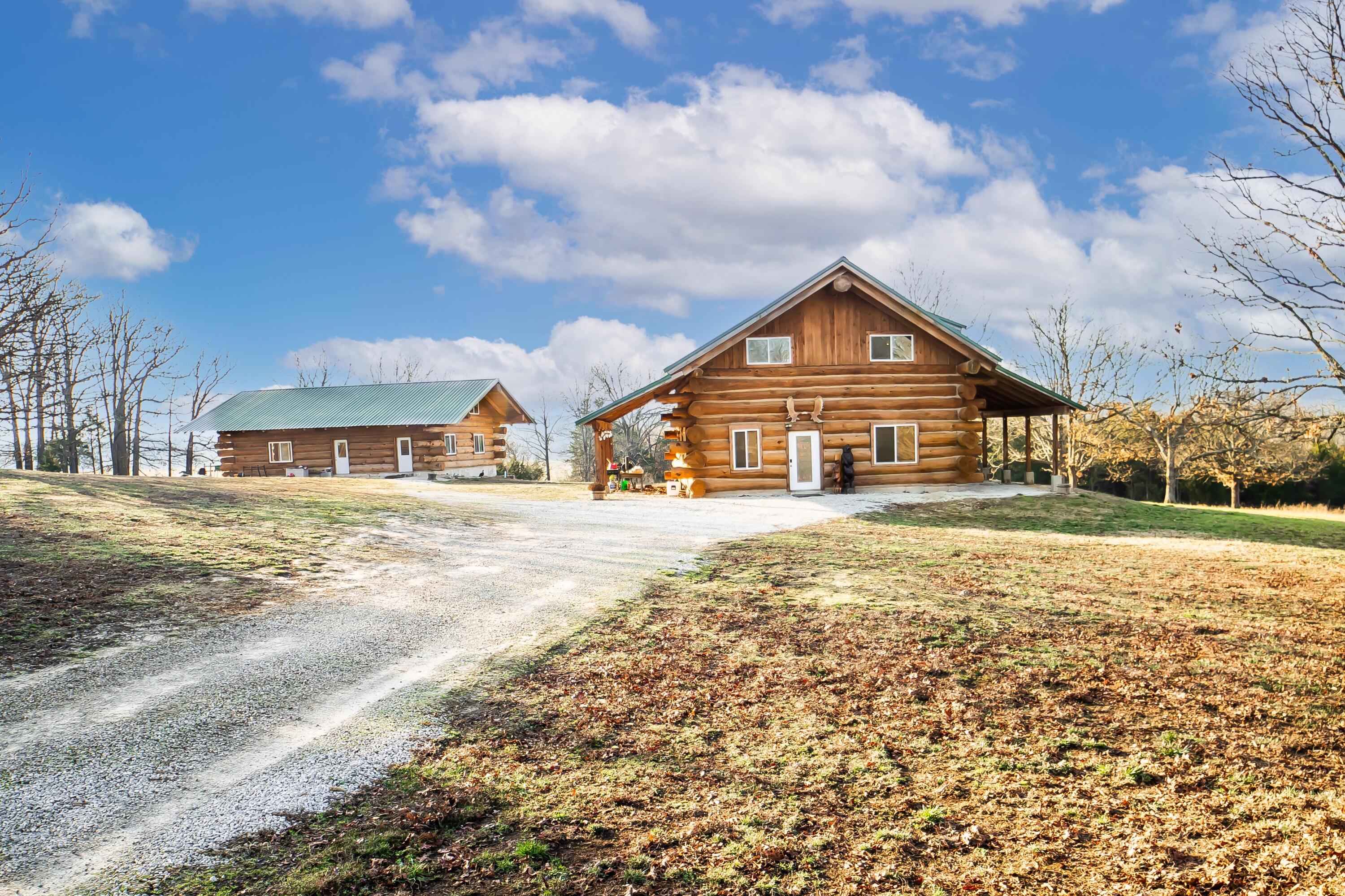 52 Wallace Lane Property Photo