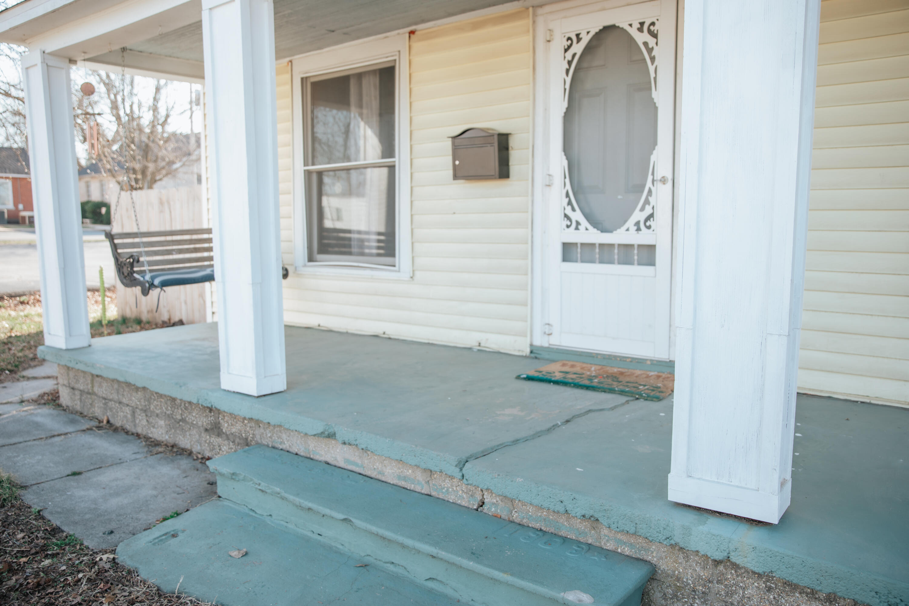 207 North Walnut Avenue Property Photo 2