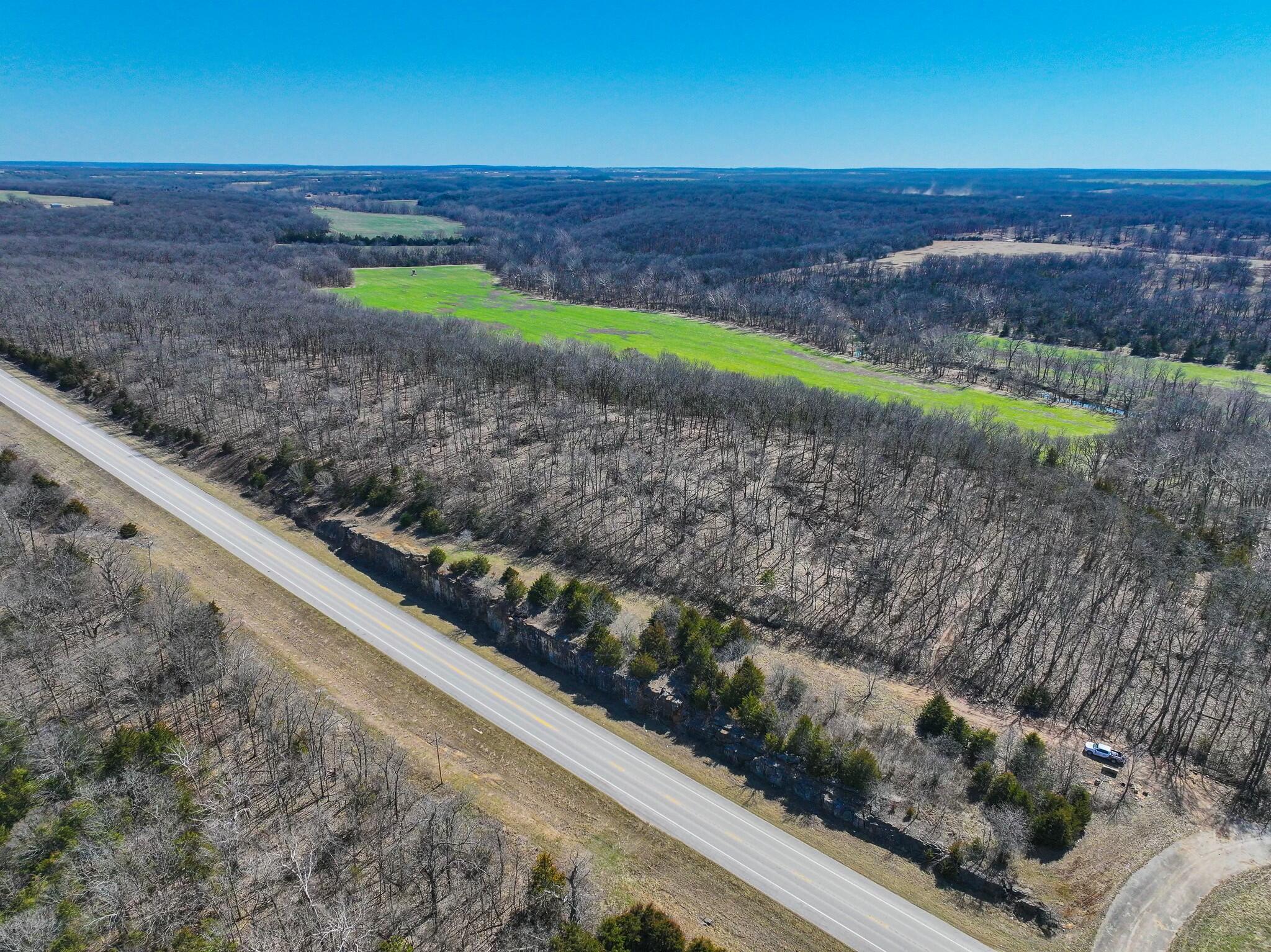 000 Southeast Highway 54 Property Photo 10