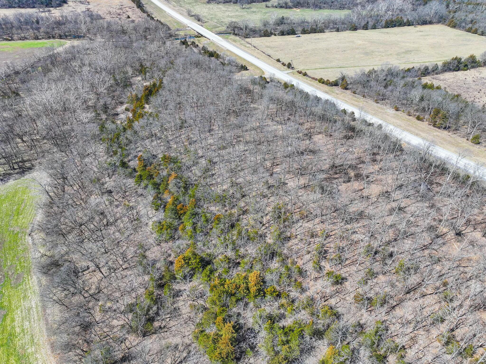 000 Southeast Highway 54 Property Photo 22