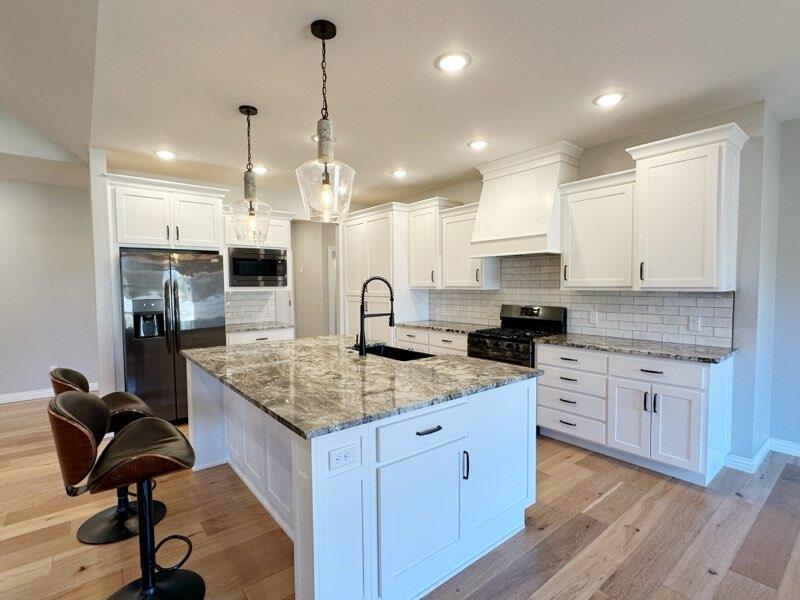 3622 North Huntington Avenue Property Photo 7