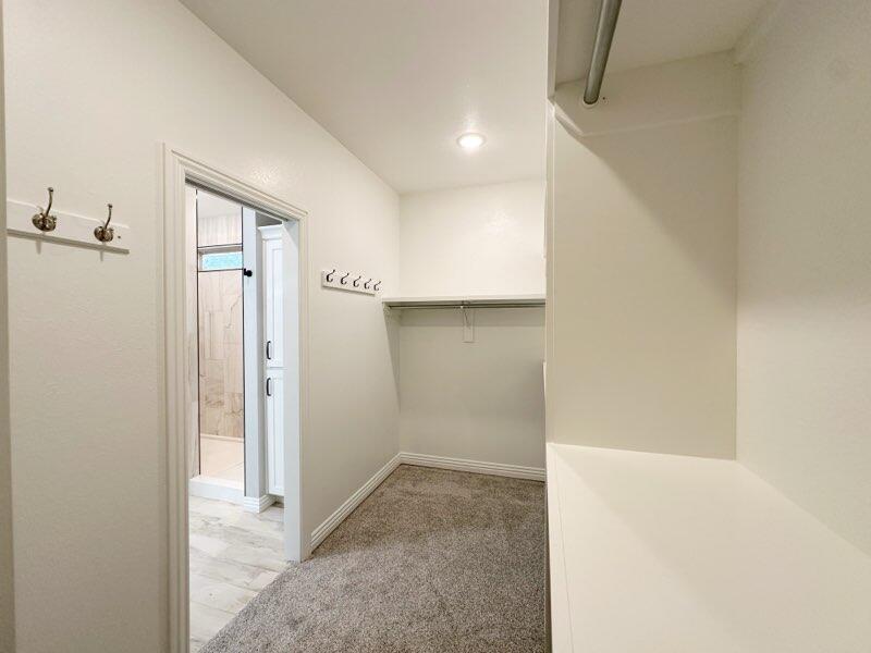 3622 North Huntington Avenue Property Photo 19