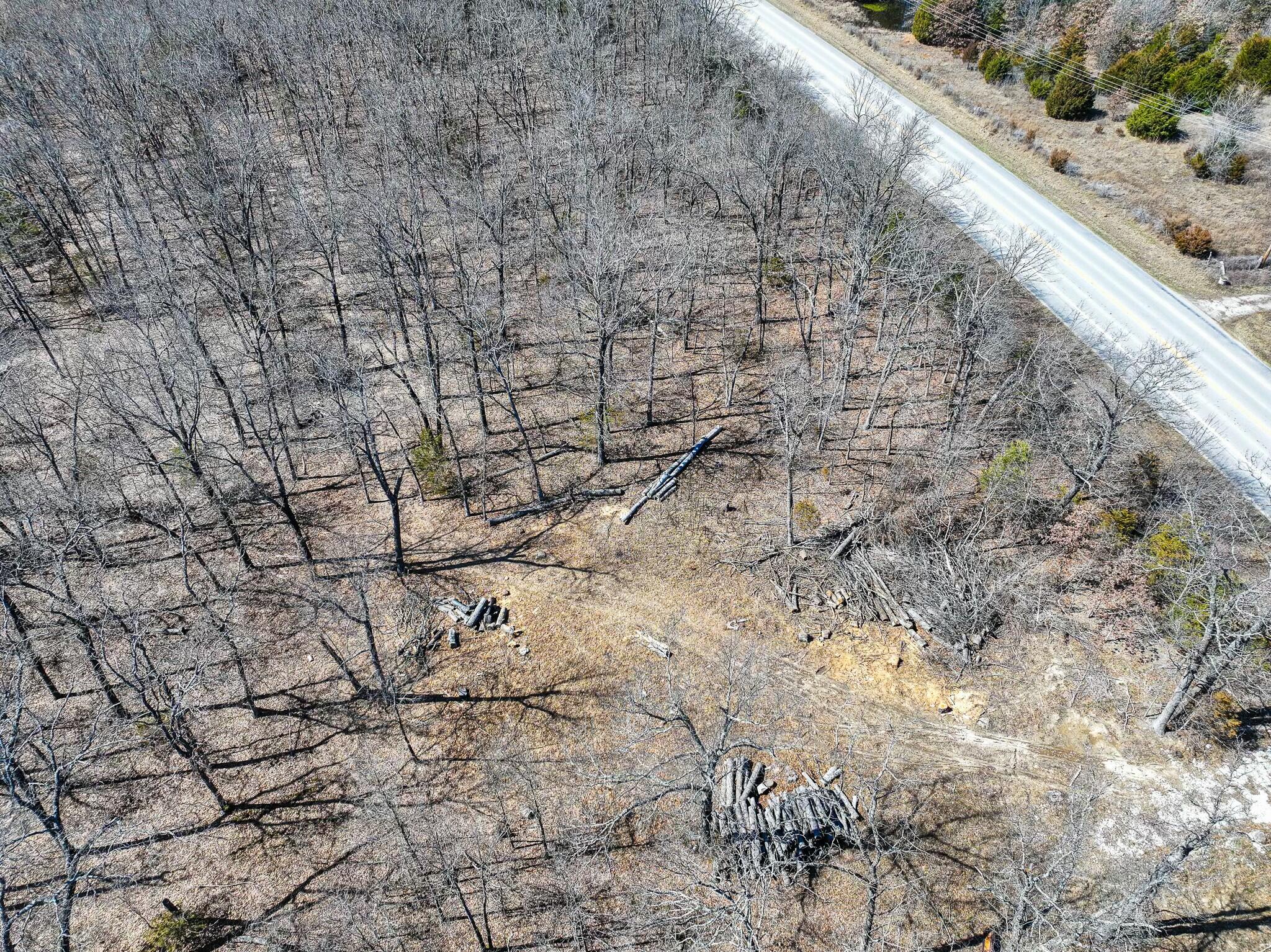000 Southeast Highway 54 Property Photo 6