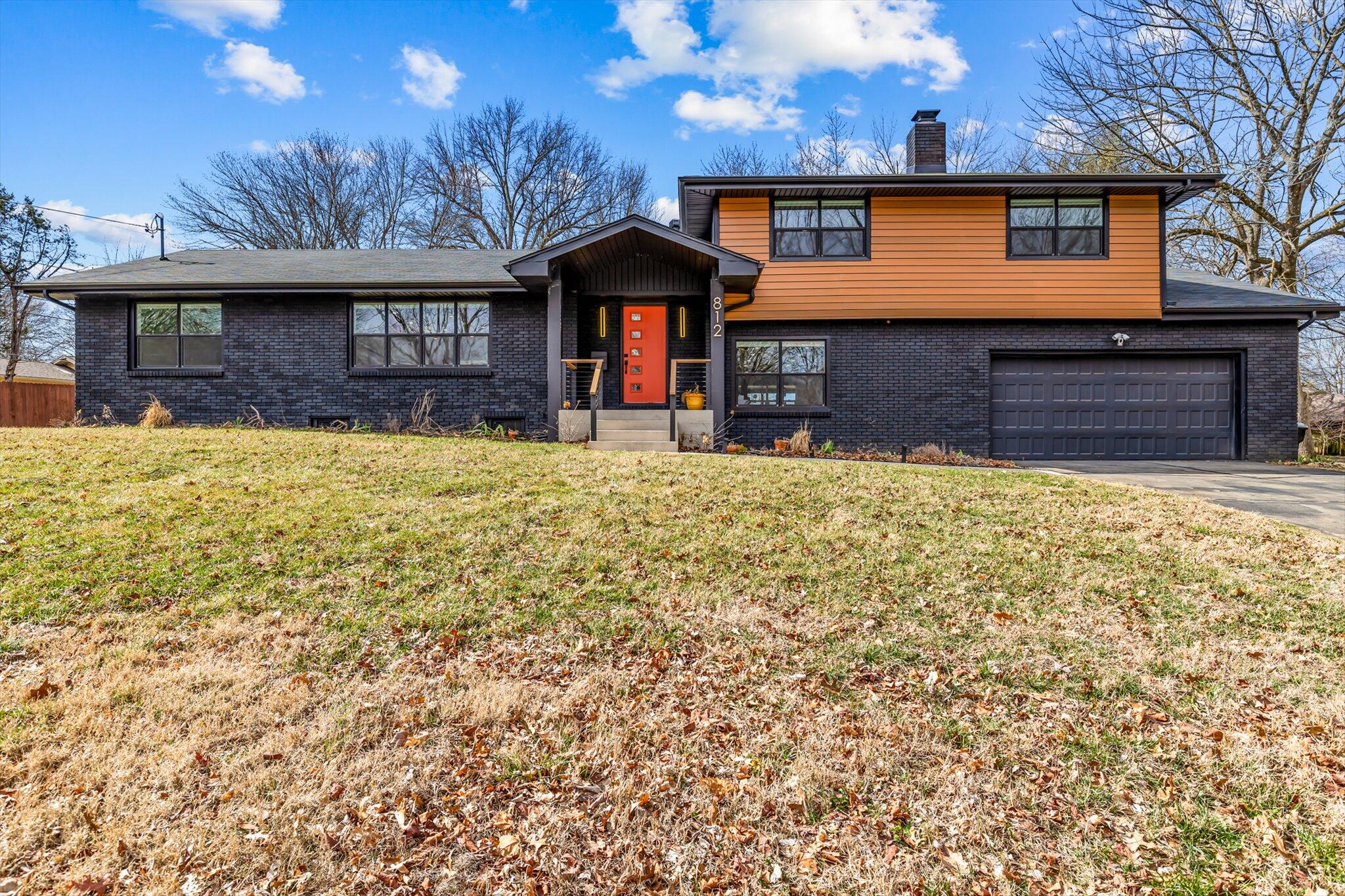 812 West Primrose Street Property Photo