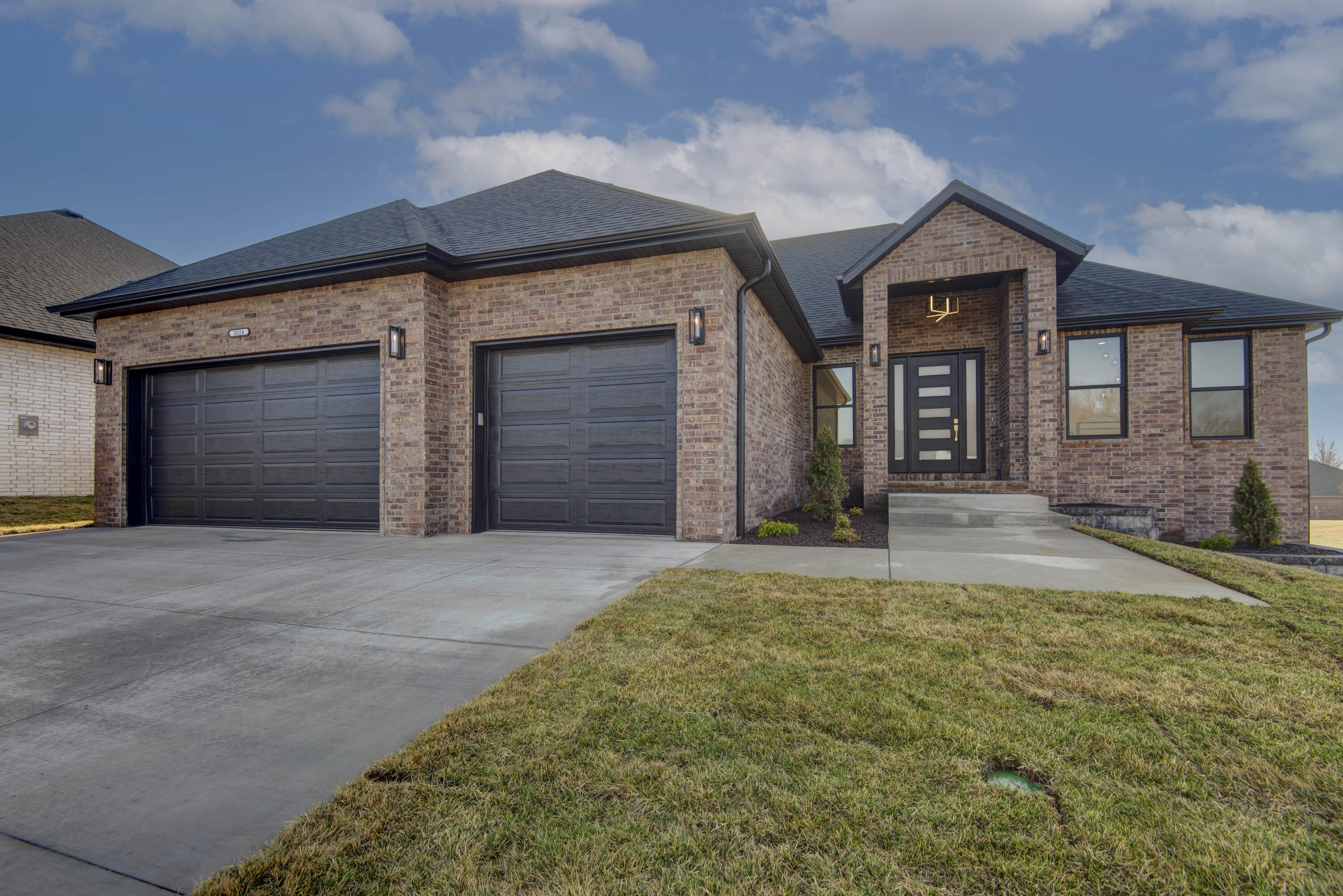 2024 North Sun Valley Drive Property Photo