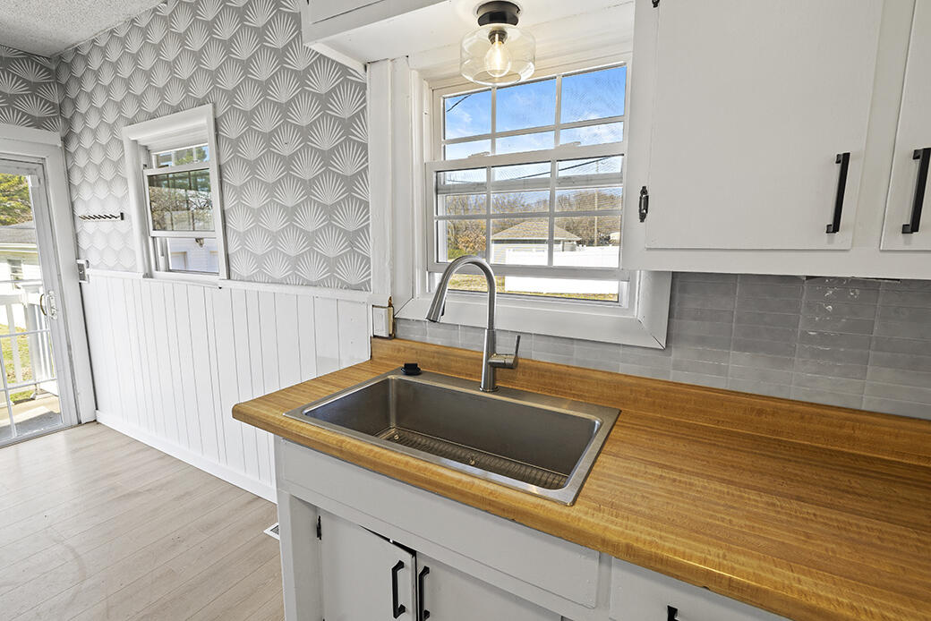 2404 Mina Avenue Property Photo 15