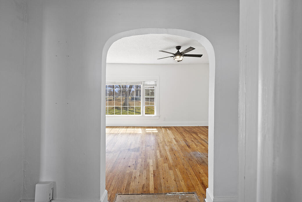 2404 Mina Avenue Property Photo 20