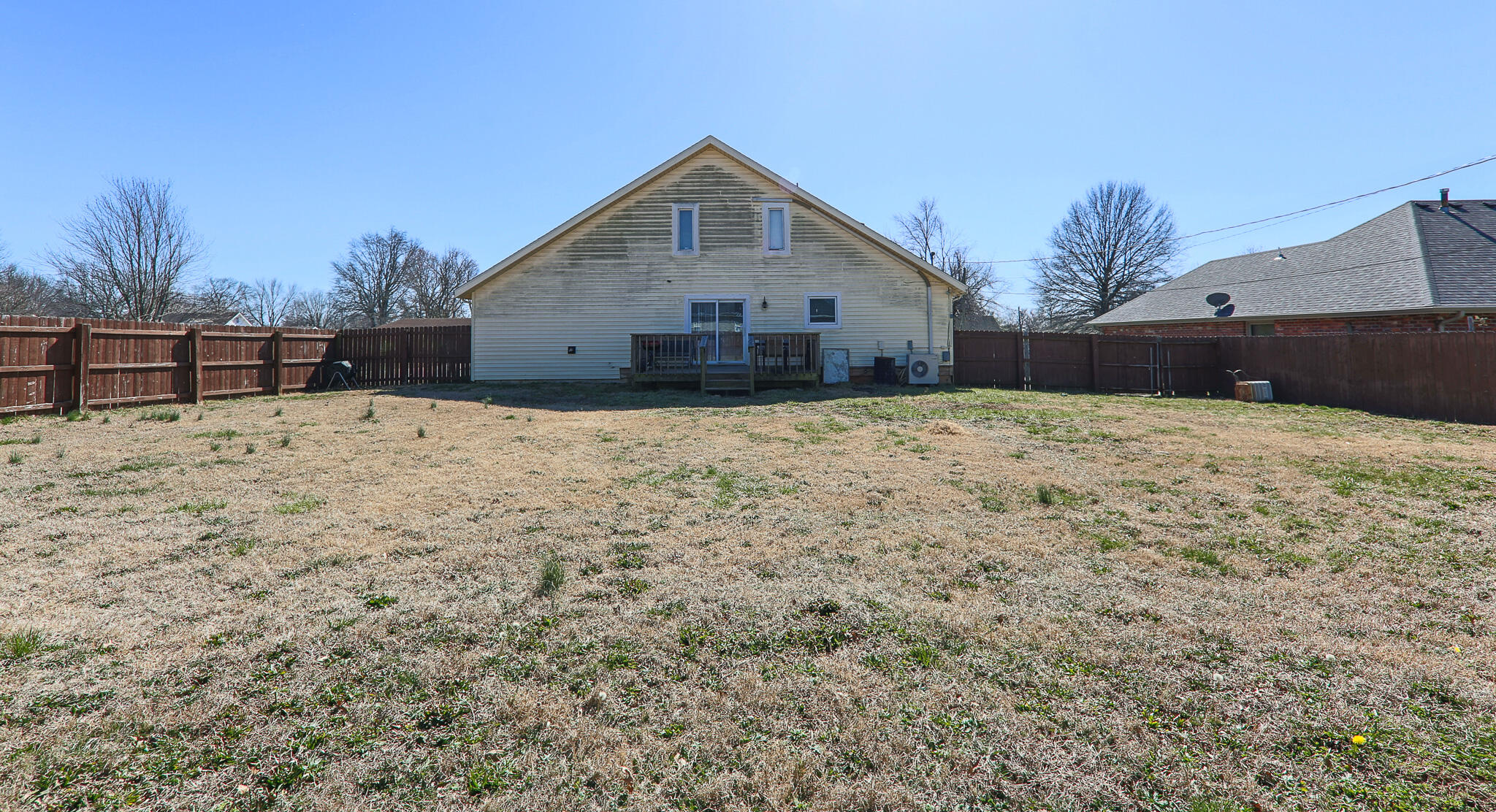 207 Lorene Street Property Photo 18