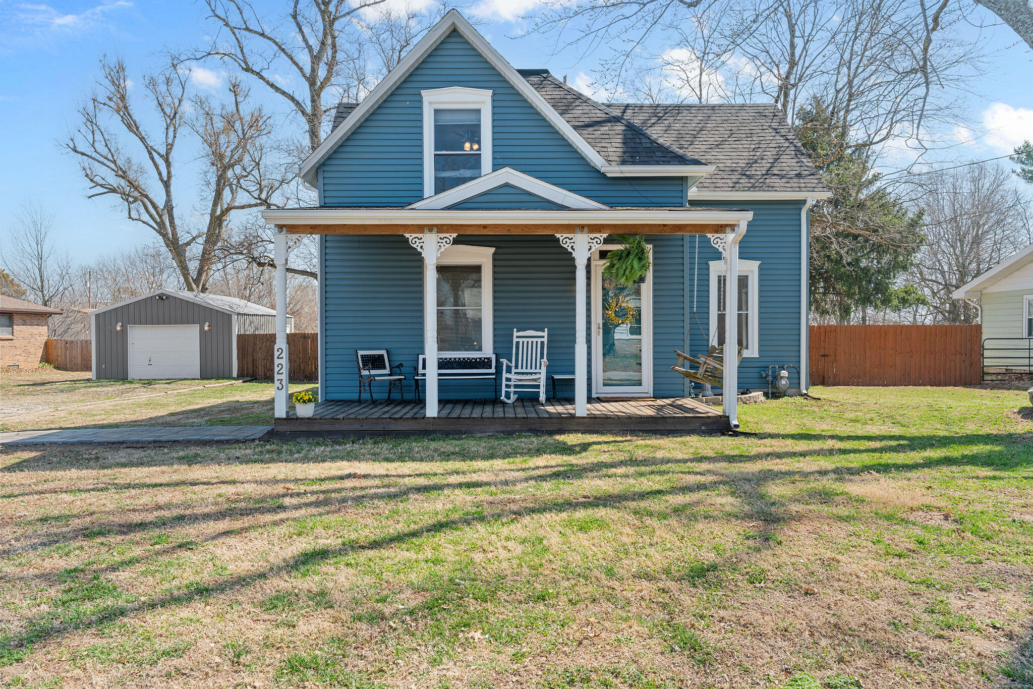 223 South Republic Street Property Photo