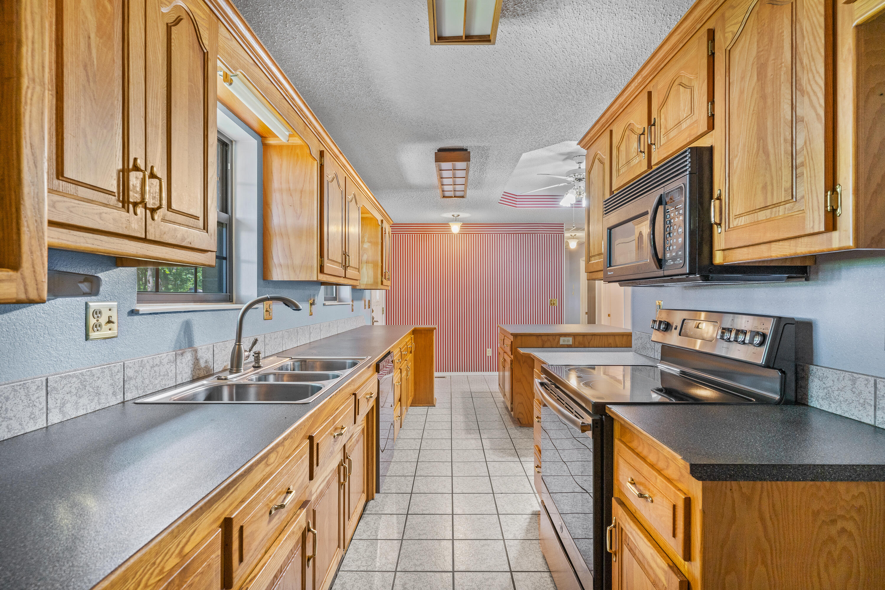 8756 West Farm Rd 124 Property Photo 18