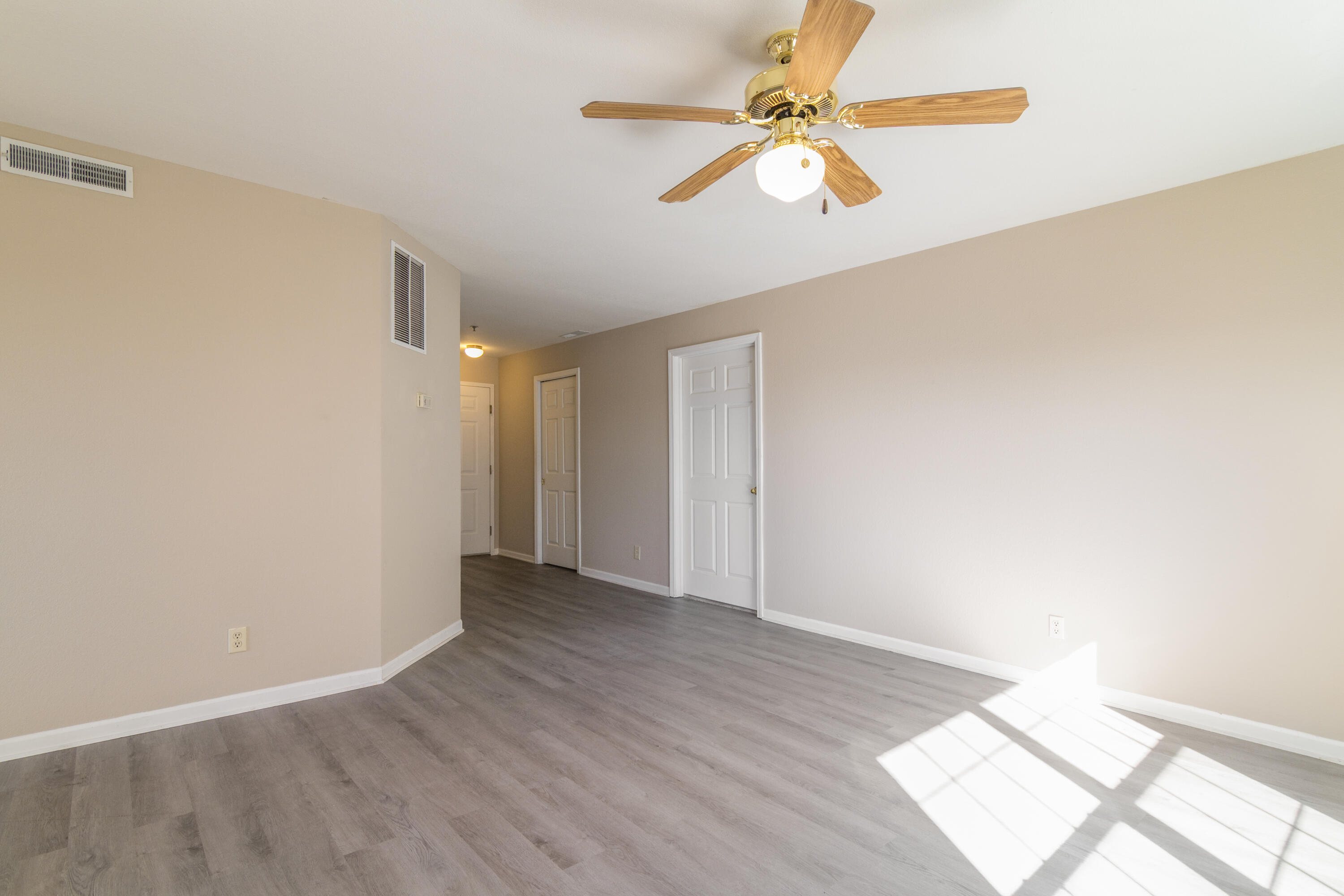 143 Vixen Circle Property Photo 7