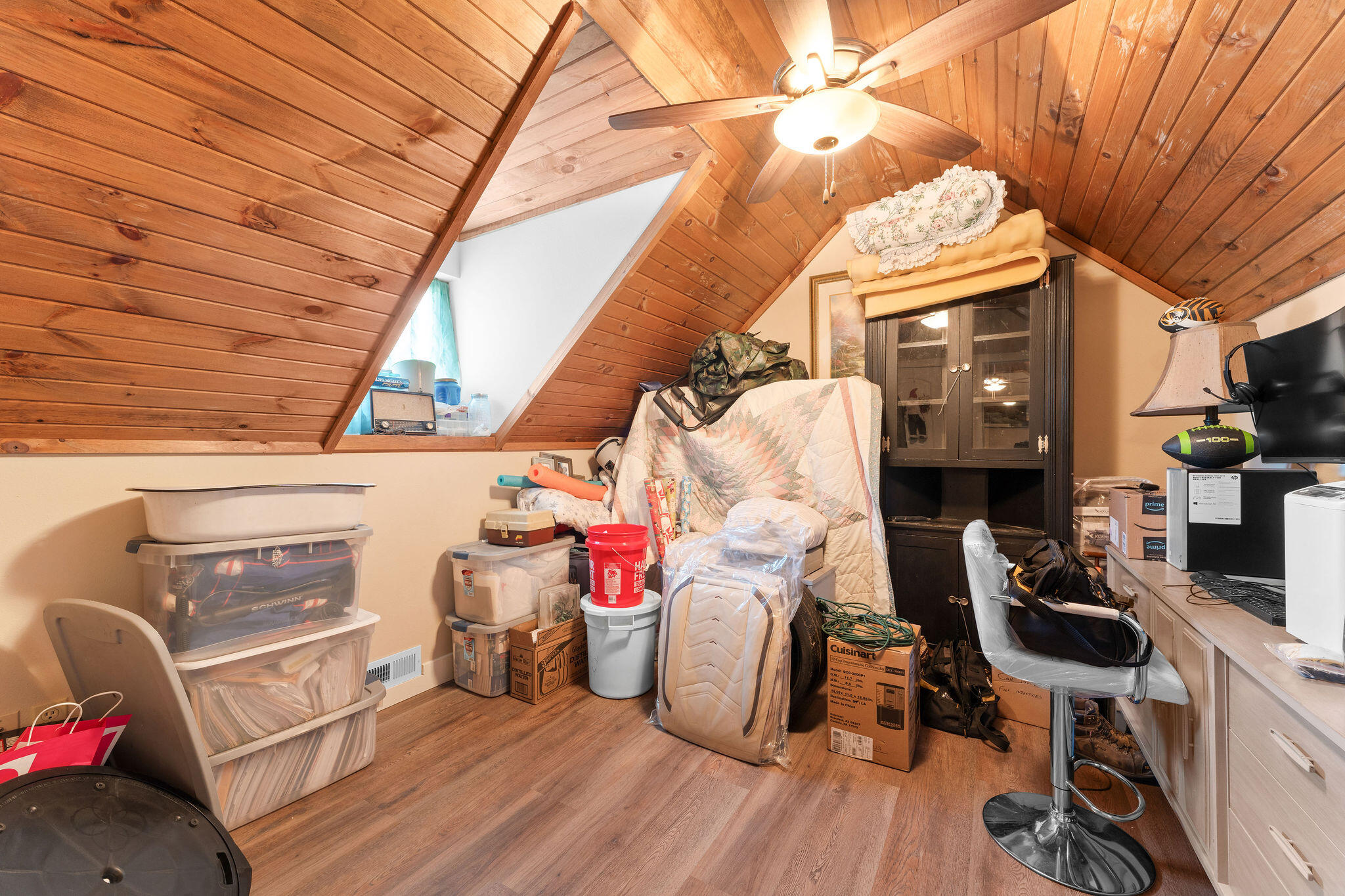 250 Rustic Hickory Lane Property Photo 17