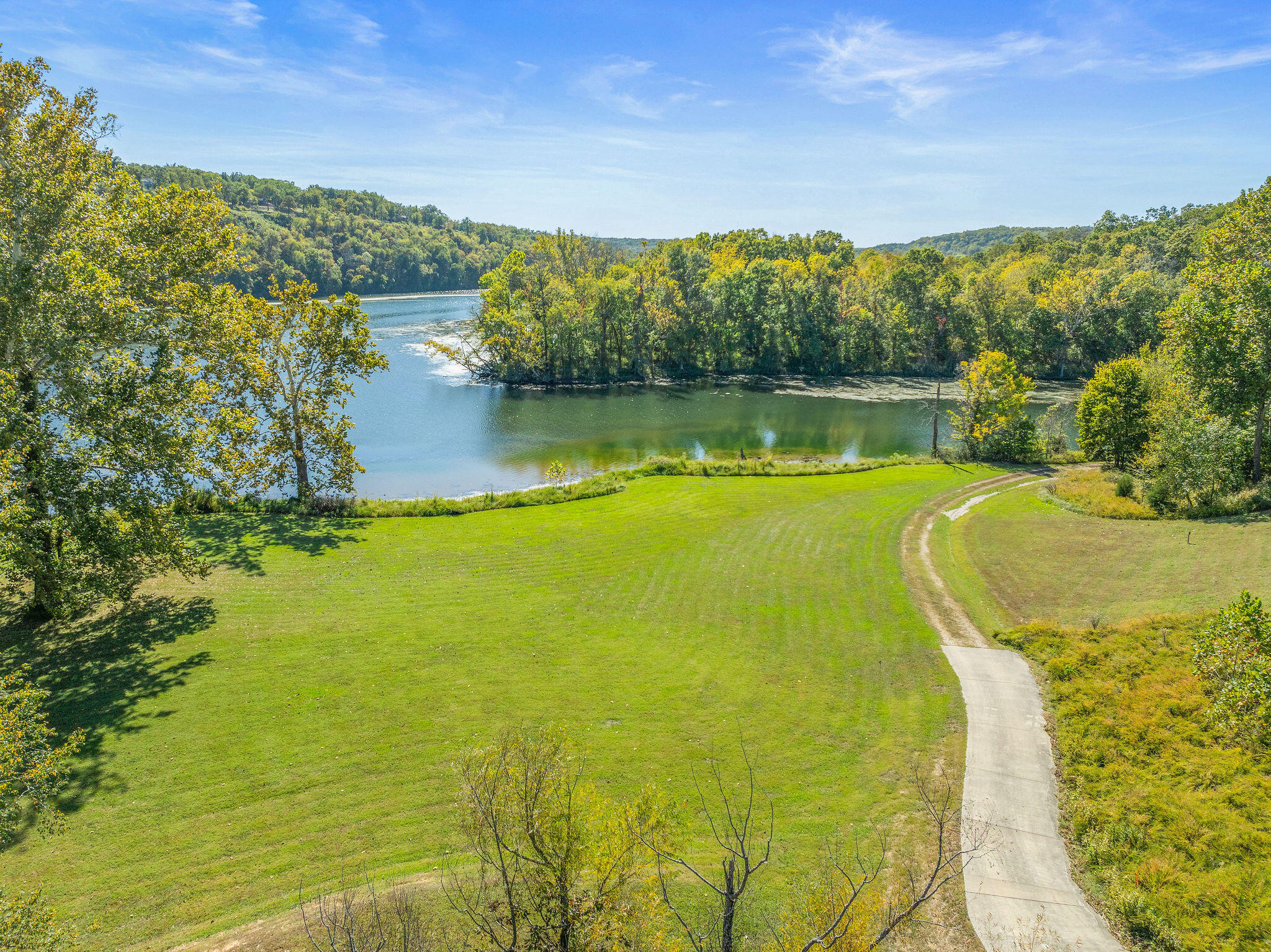 250 Rustic Hickory Lane Property Photo 37