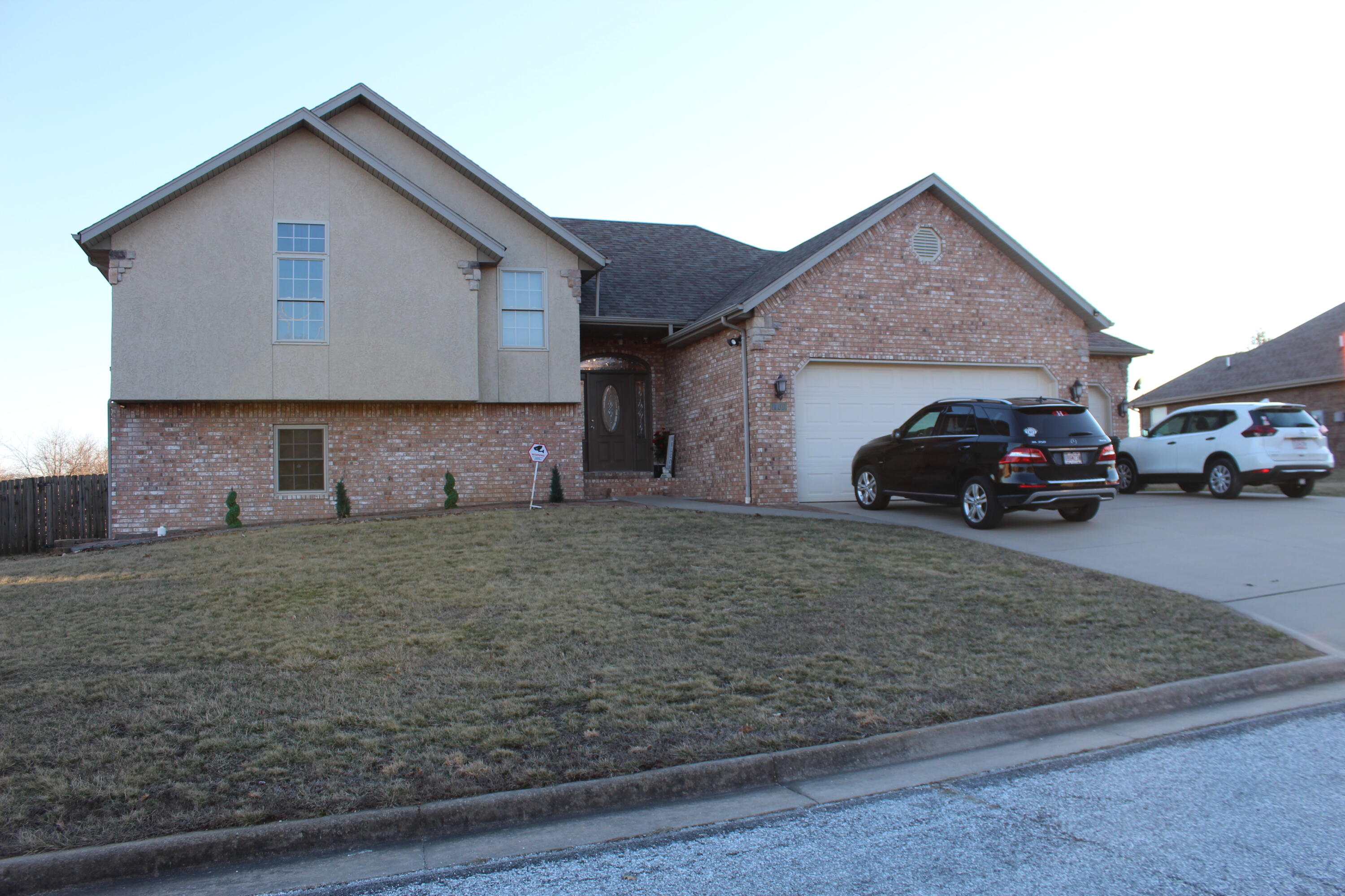1100 Chicory Lane Property Photo 2