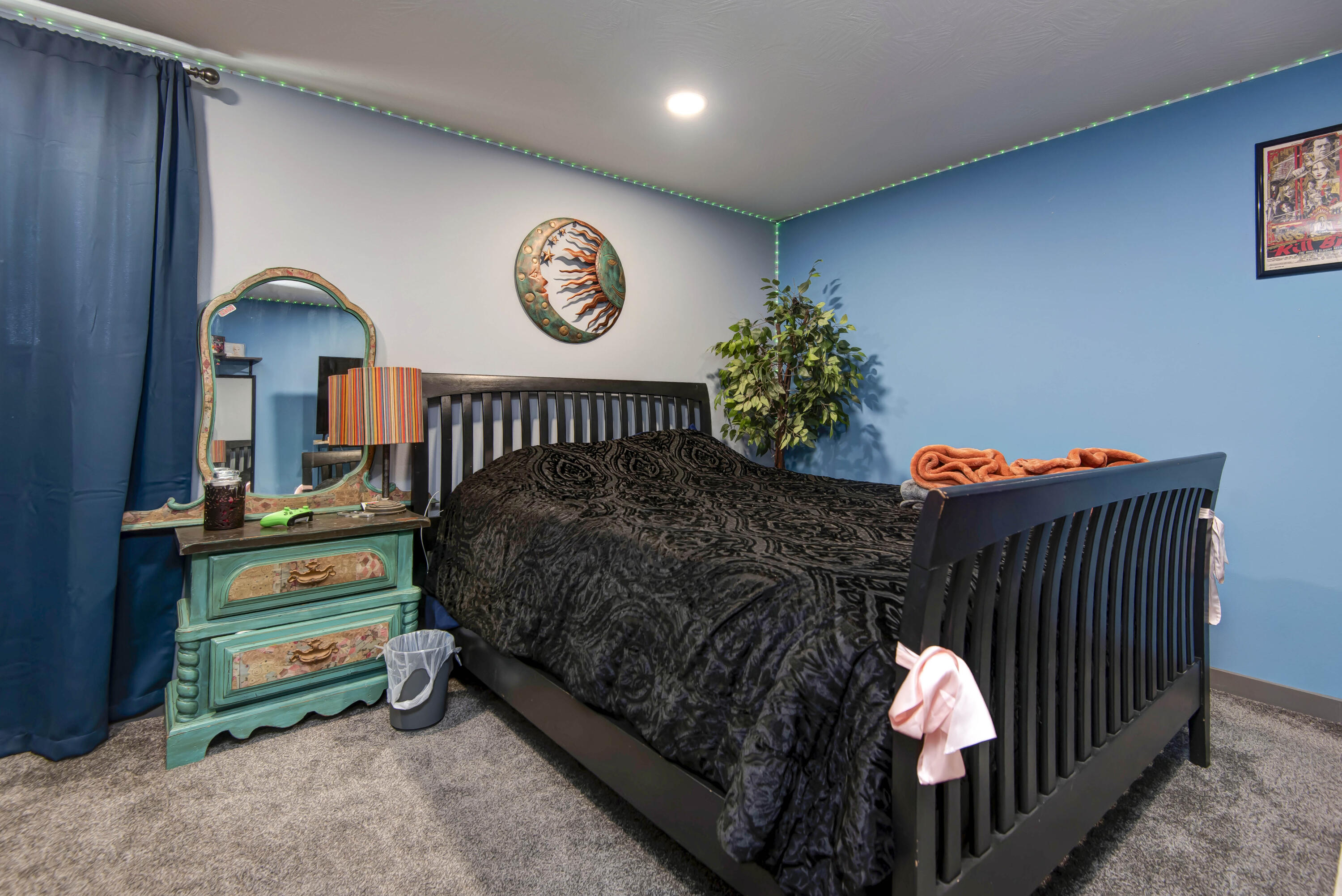 1384 Hummingbird Road Property Photo 20