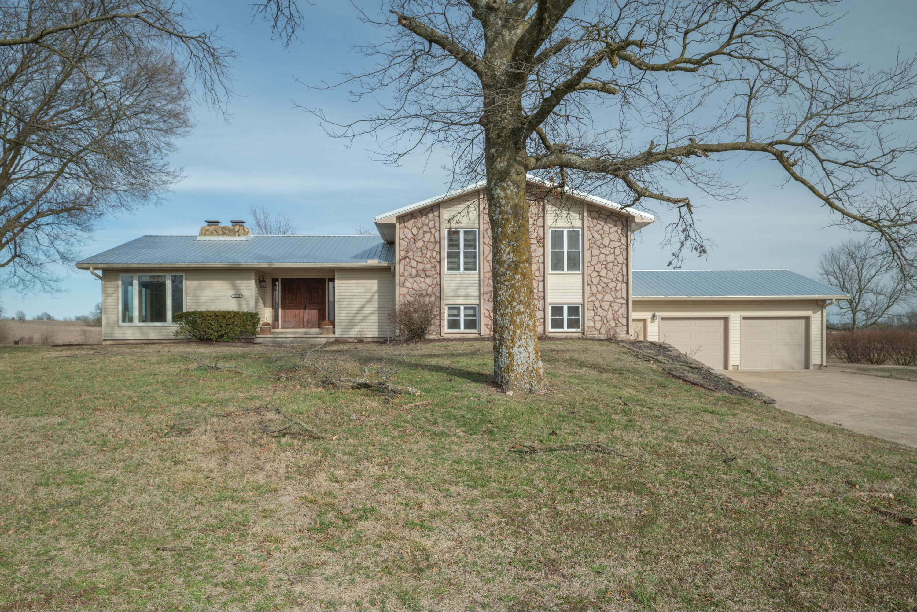 15452 State Hwy V Tract A Property Photo 3