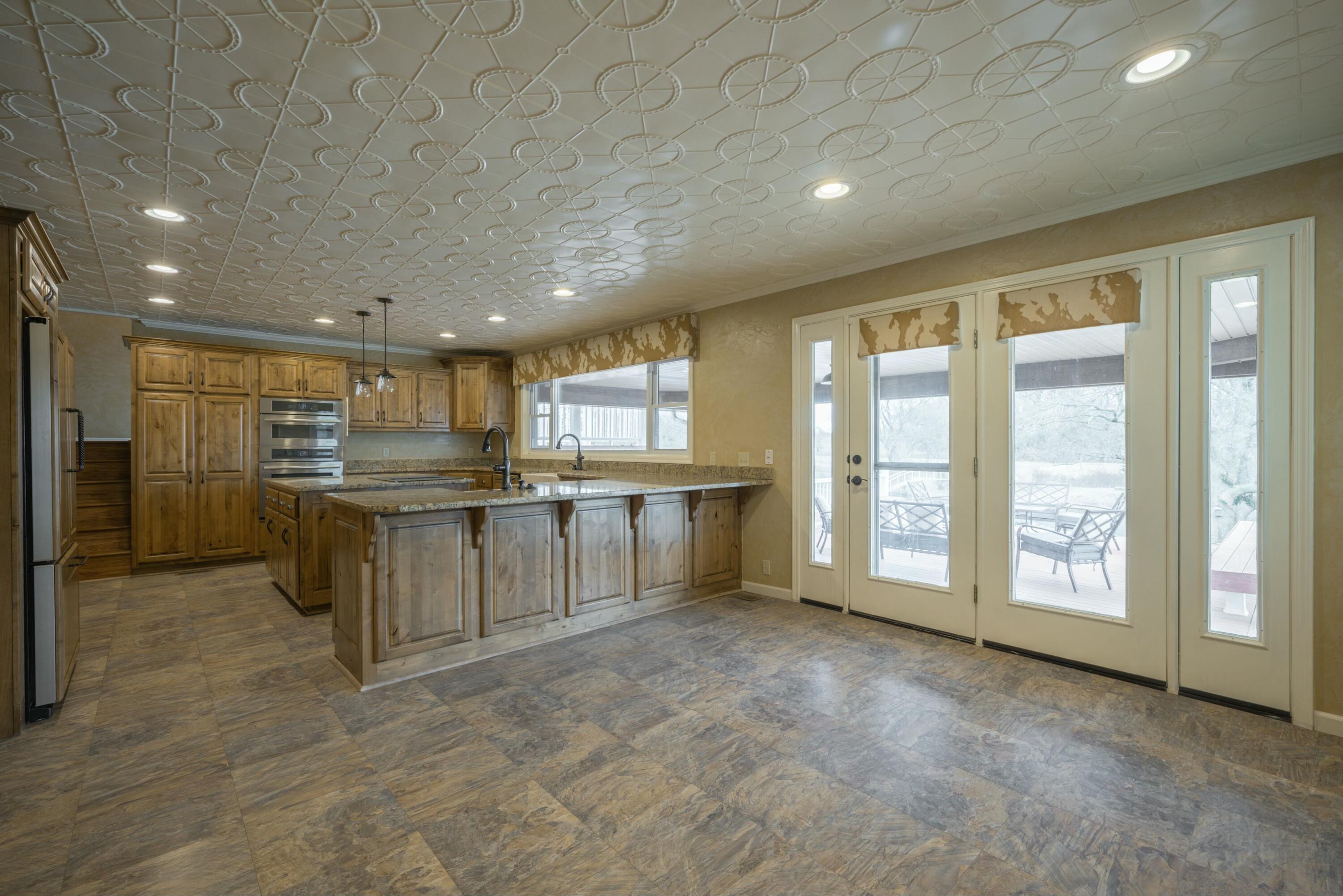 15452 State Hwy V (37.55+/-) Property Photo 9