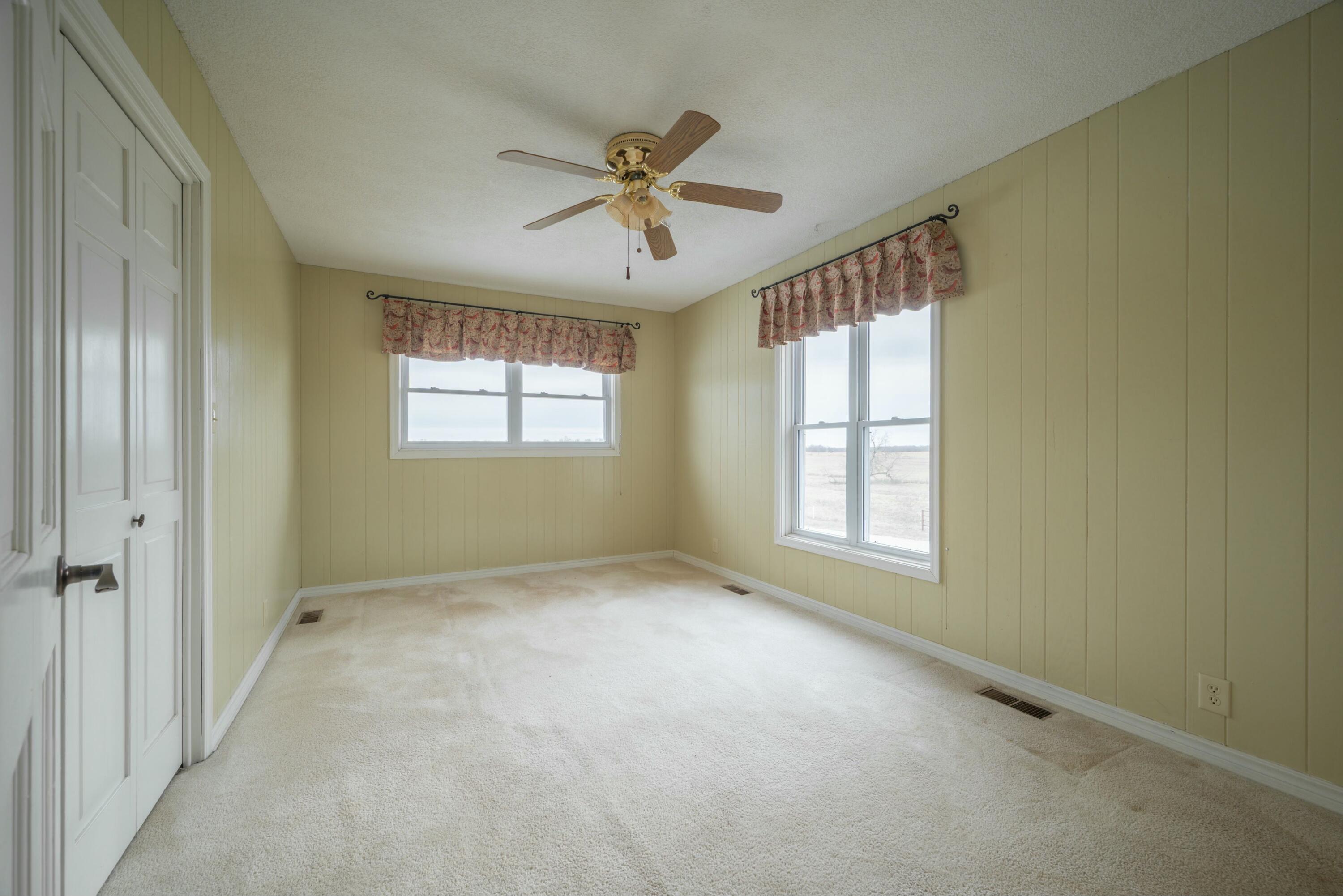 15452 State Hwy V (37.55+/-) Property Photo 29