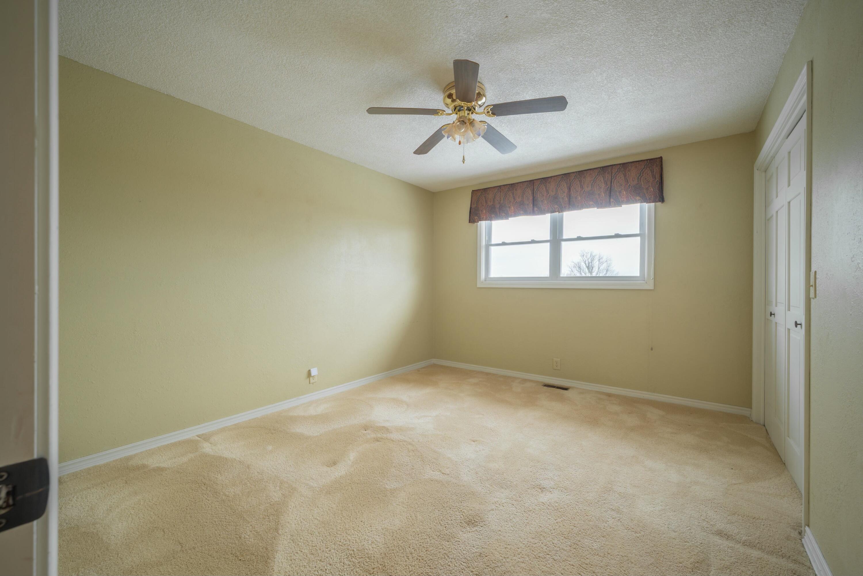 15452 State Hwy V (37.55+/-) Property Photo 31