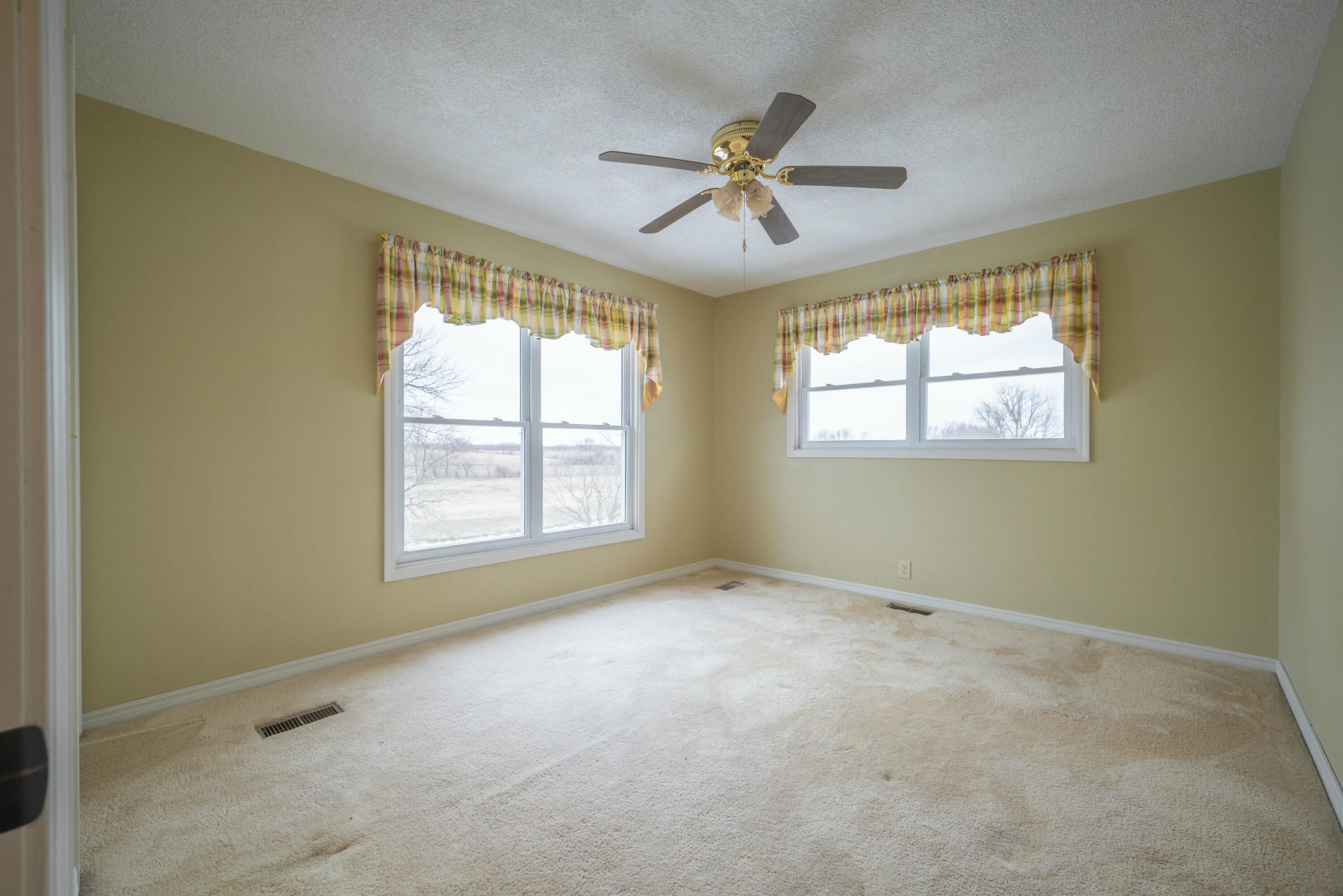 15452 State Hwy V (37.55+/-) Property Photo 35