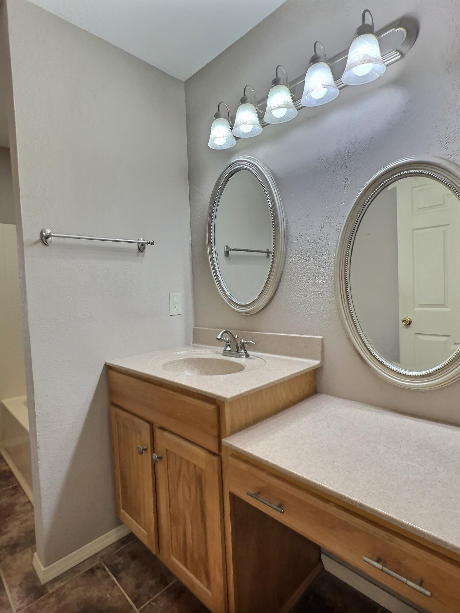 3550 Ripley C-12 Property Photo 19