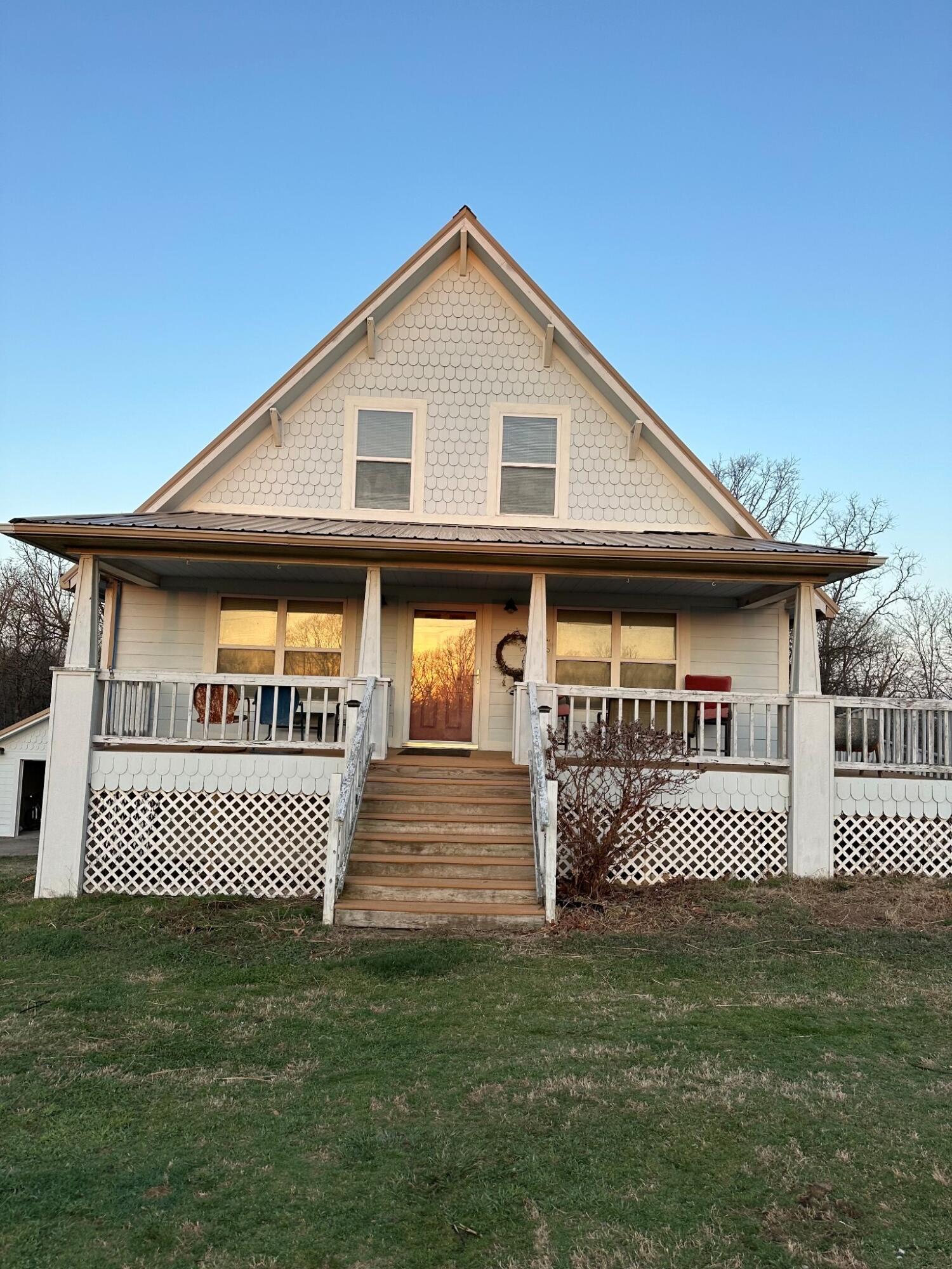 660 Pendergraft Road Property Photo 1