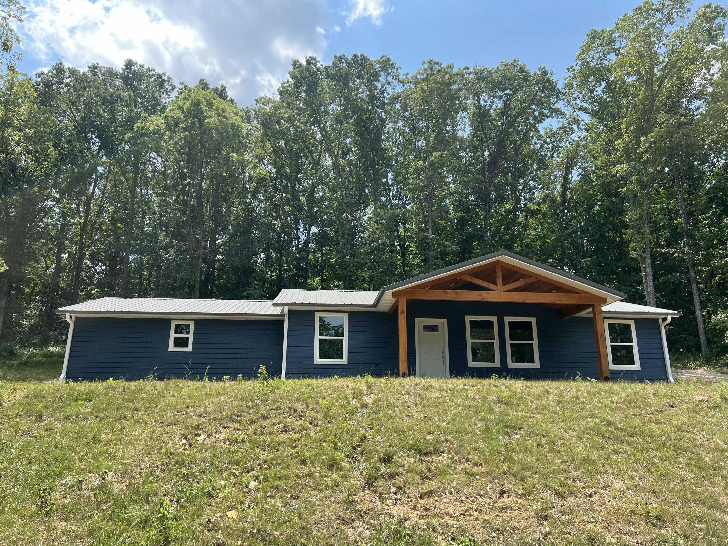 000 West 14 Highway Property Photo 28