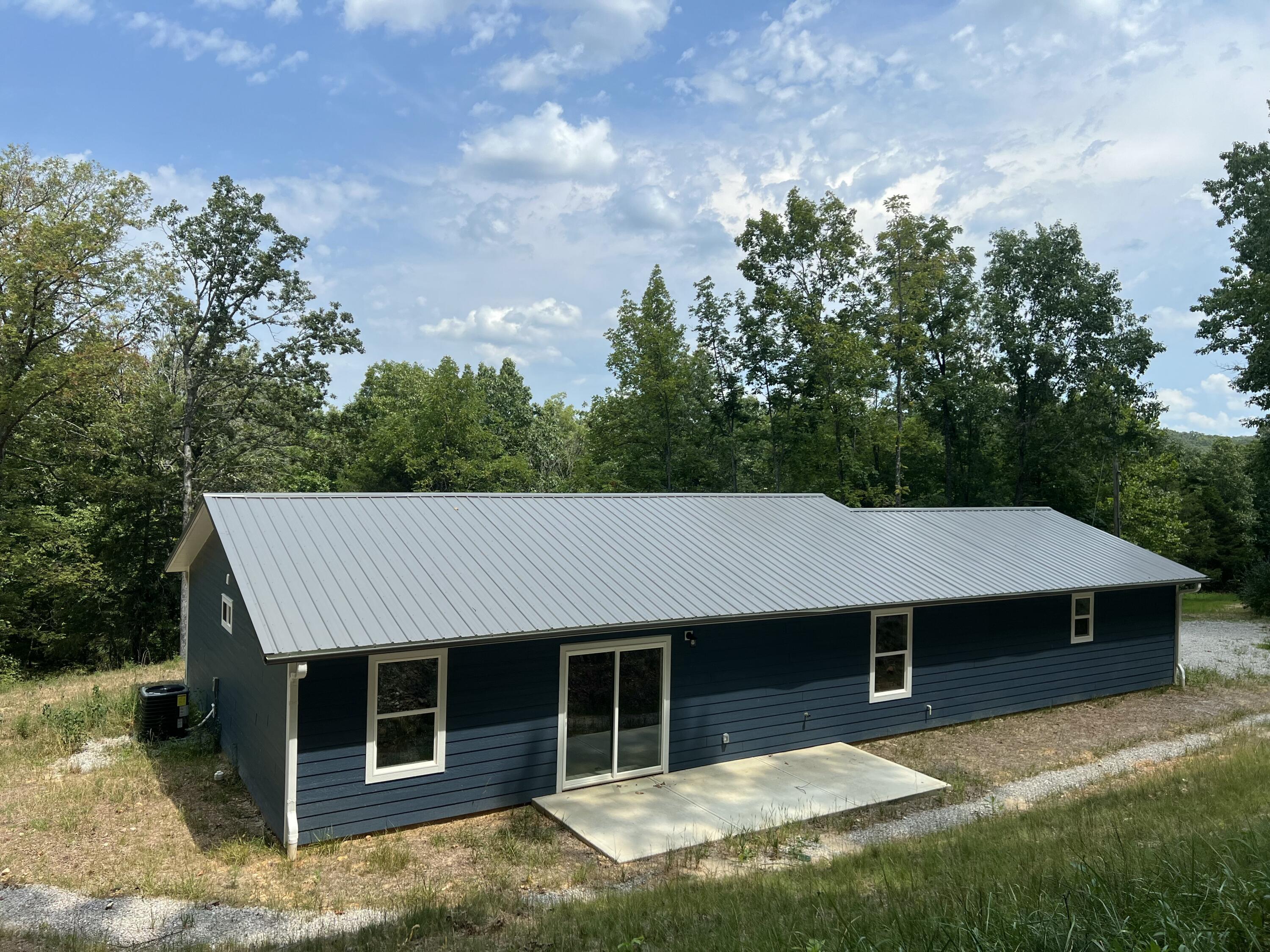 000 West 14 Highway Property Photo 32