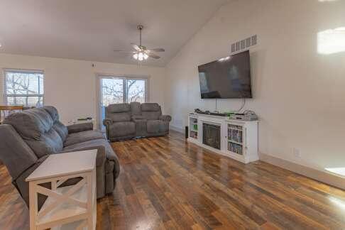 23403 Green Shores Drive Property Photo 6
