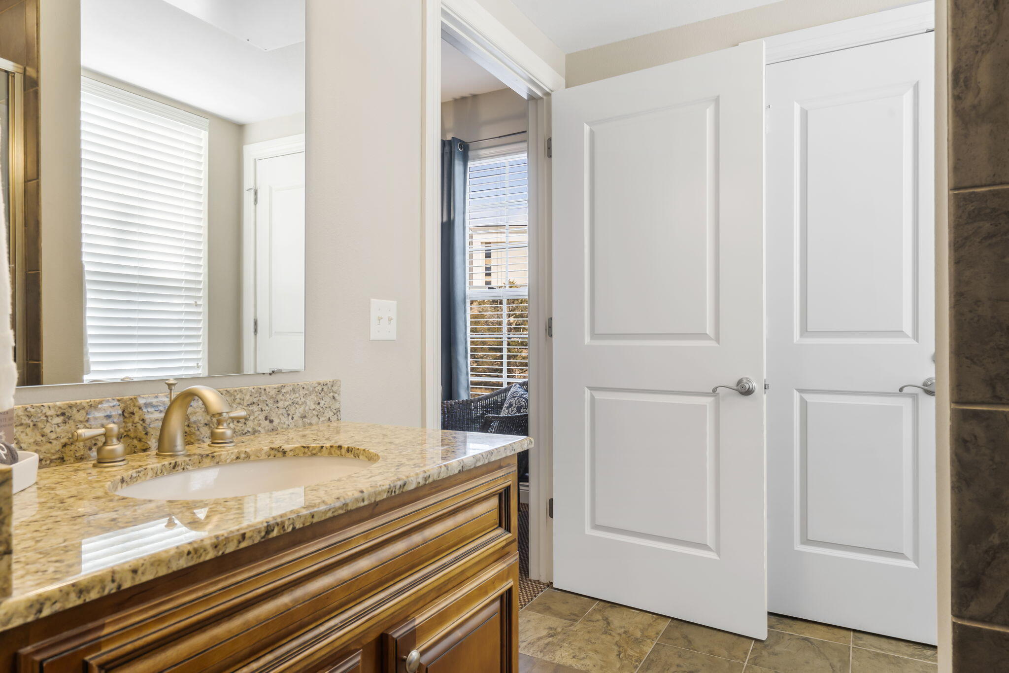 201 Prairie Dunes Drive Property Photo 33