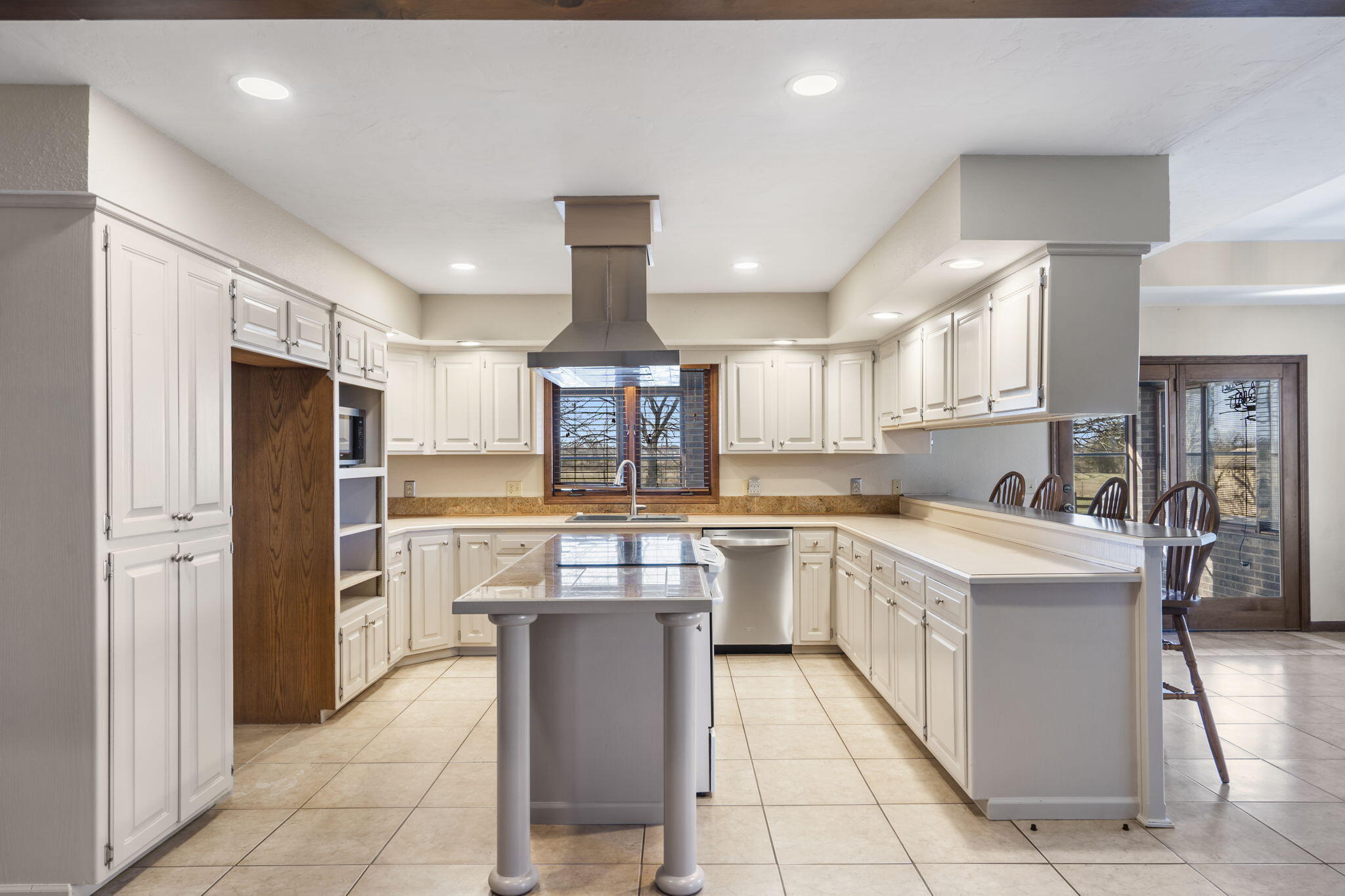 1013 Sandstone Road Property Photo 14