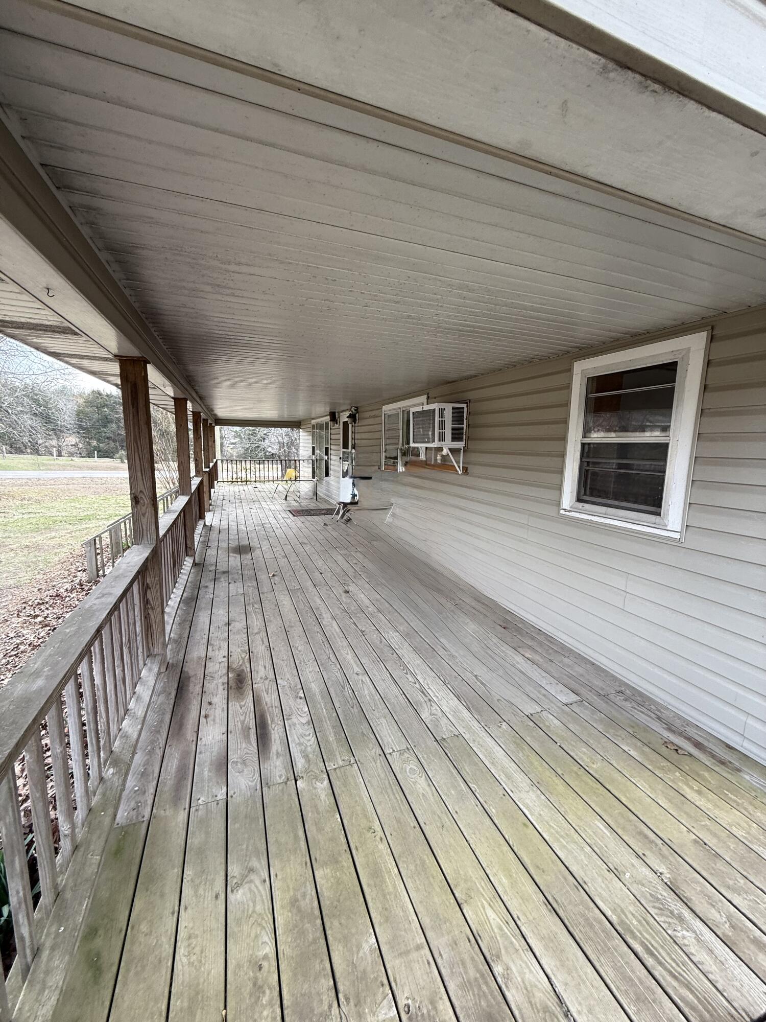 541 County Road 806 Property Photo 6